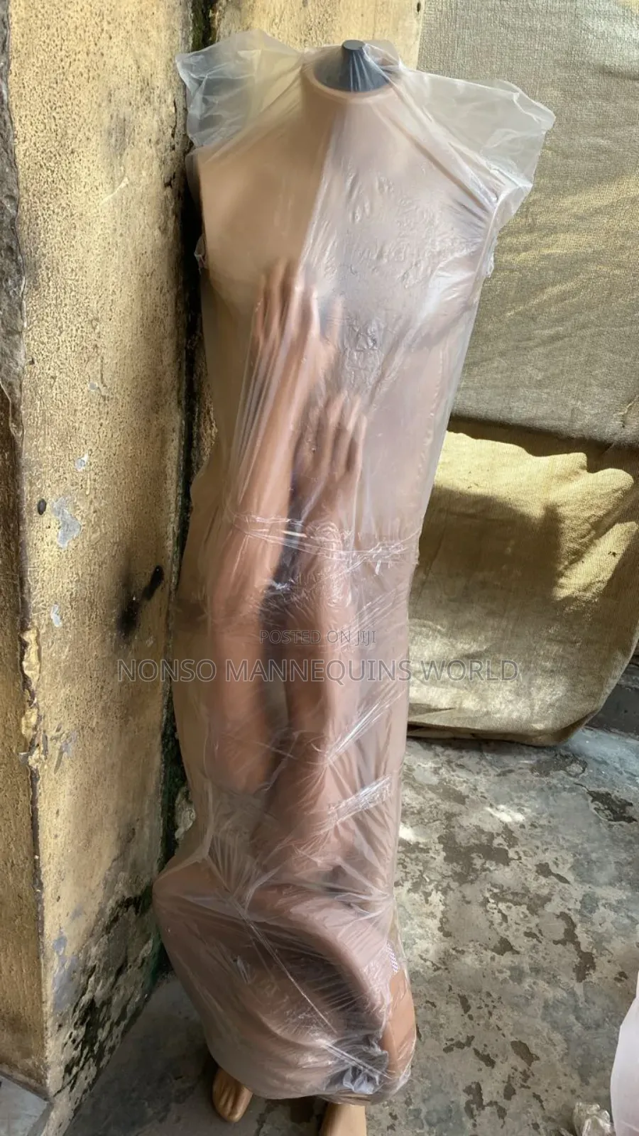 Full Plastic Huge Male Display Fashion Mannequin