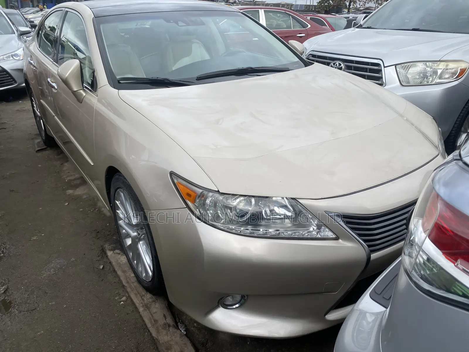 Lexus ES 350 FWD 2014 Gold