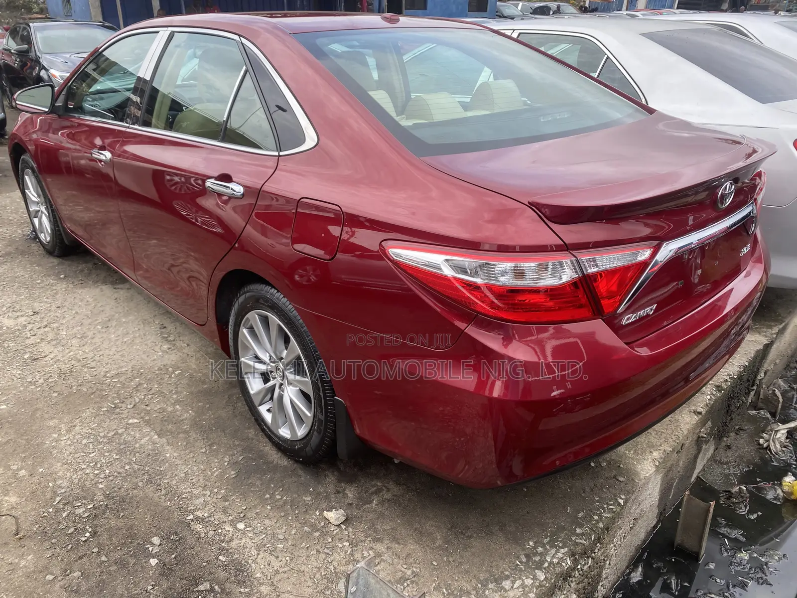 Toyota Camry 2016 Red