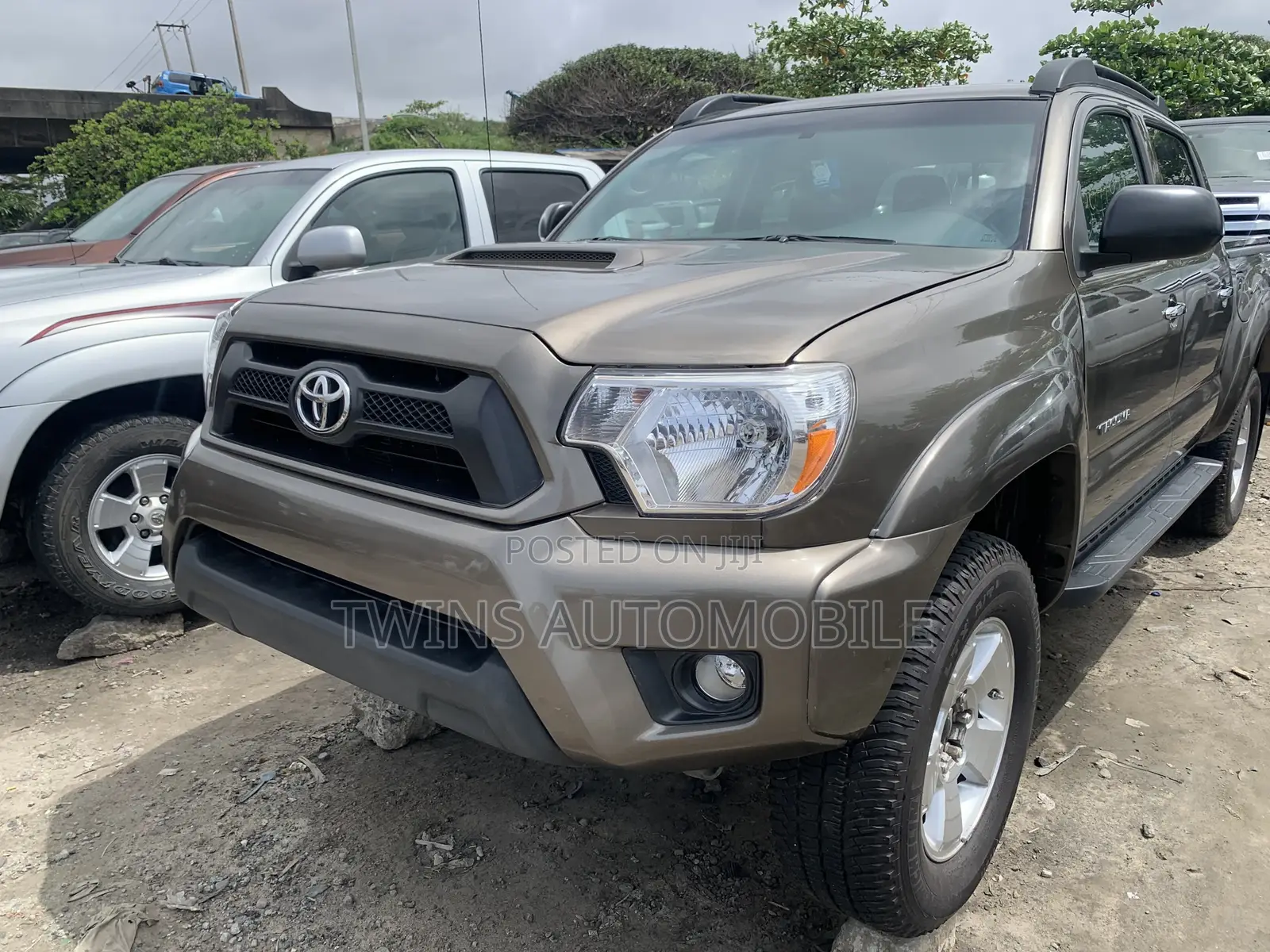 Toyota Tacoma 2014 Brown