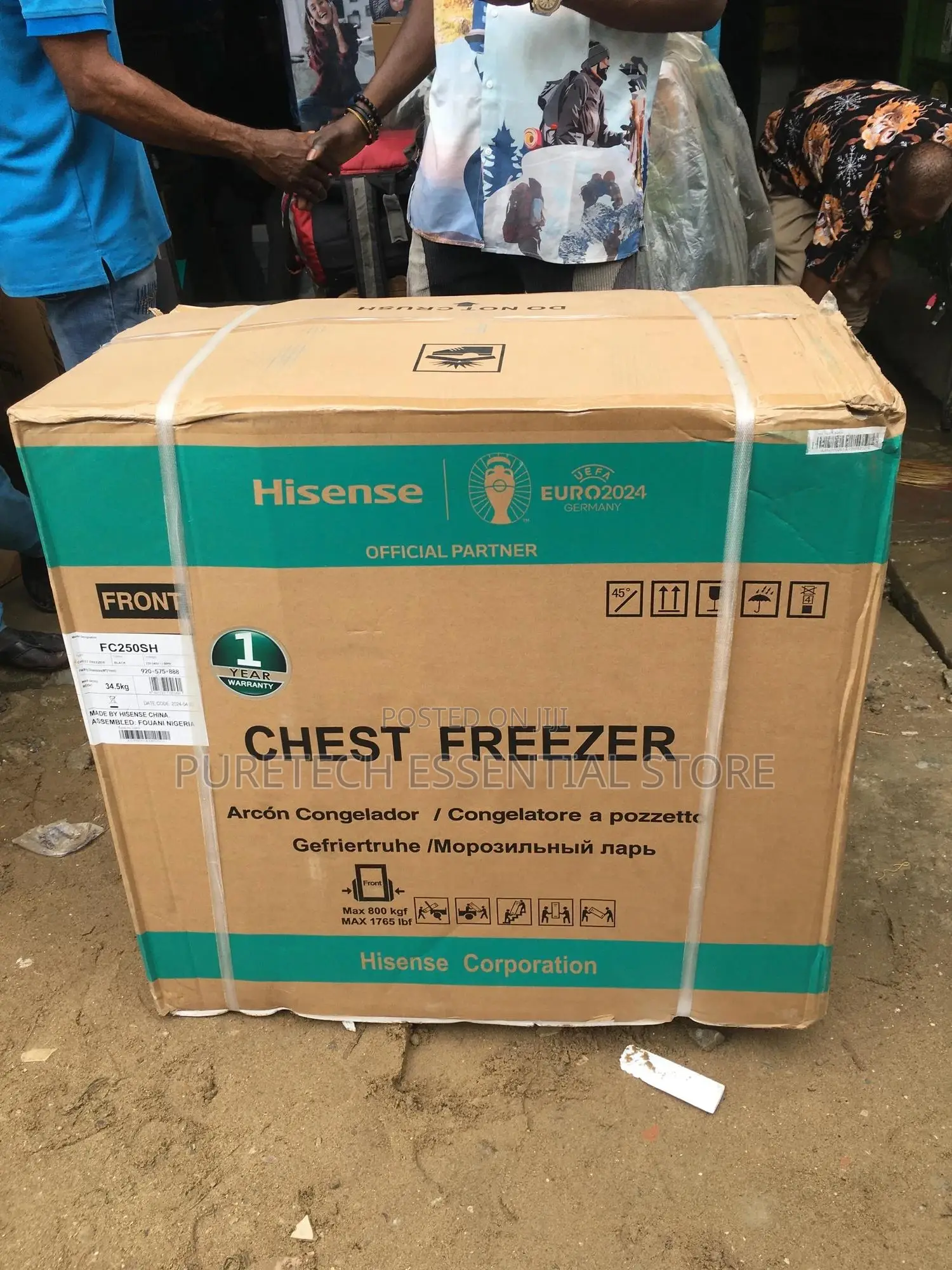 New Hisense Chest Freezer With Top Glass Cover 250sh