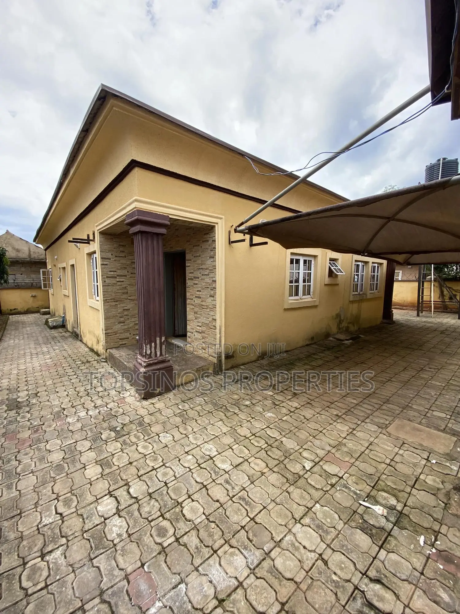 3bdrm Bungalow in Dawaki for rent