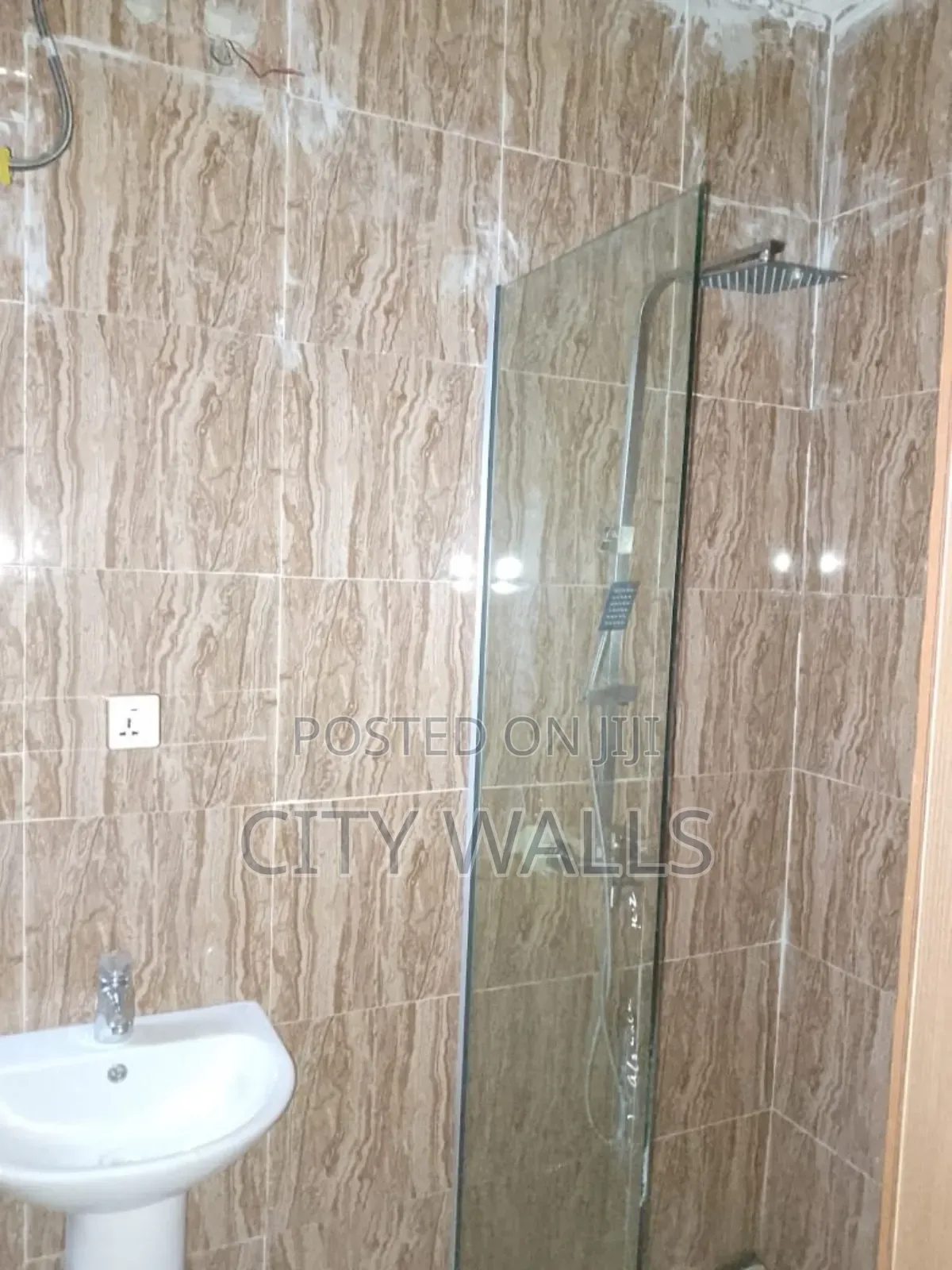 Mini Flat in Lekki for sale