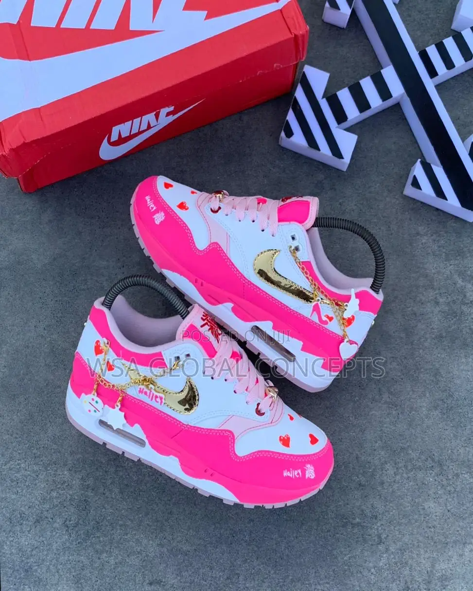 Nike Air Max 1 ‘86hailey Pink Sneakers