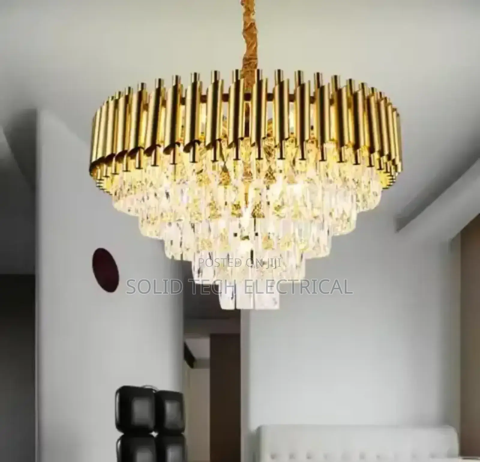 Modern Crystal Chandelier Gold Body for Palour Hotel Church