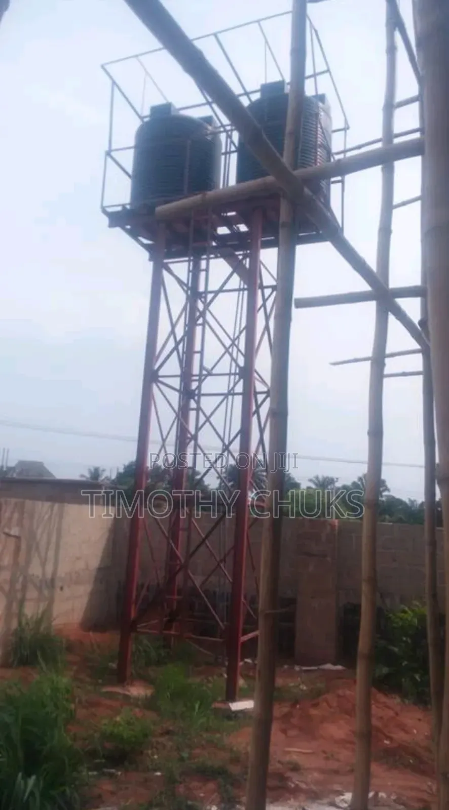 Polo Tank Stand