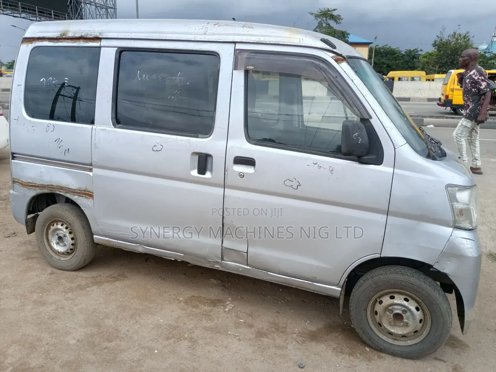 Daihatsu Hijet 2022 Silver