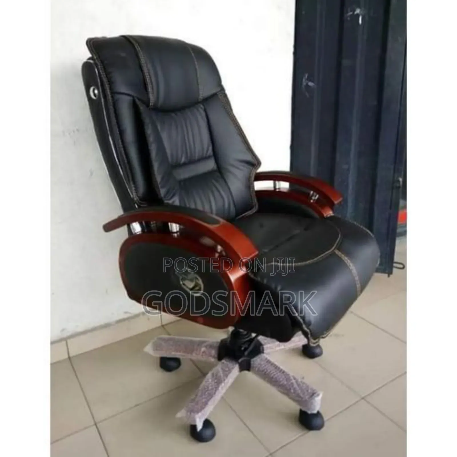 Executive Office Chair