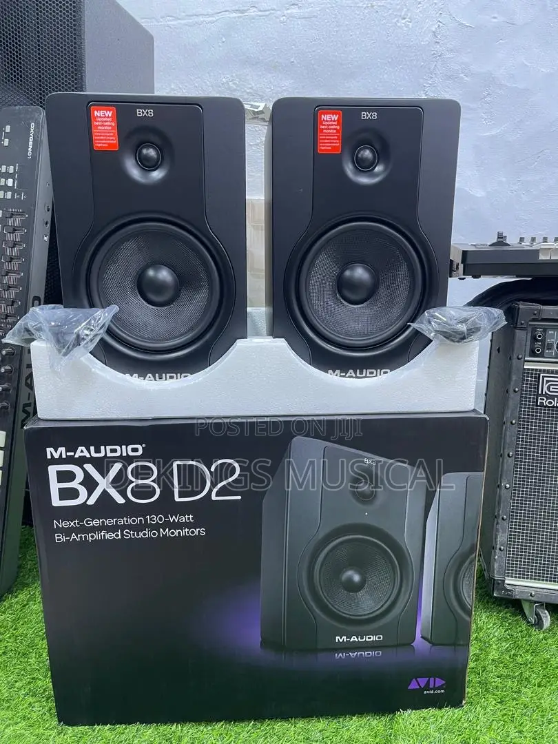 M-Audio Bx8 D2 Studio Monitor 8” Speaker