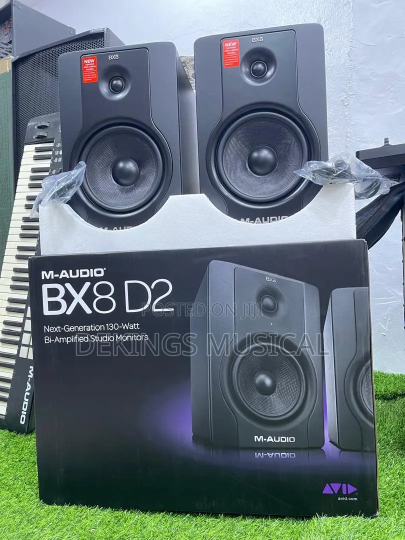 M-Audio Bx8 D2 Studio Monitor 8” Speaker