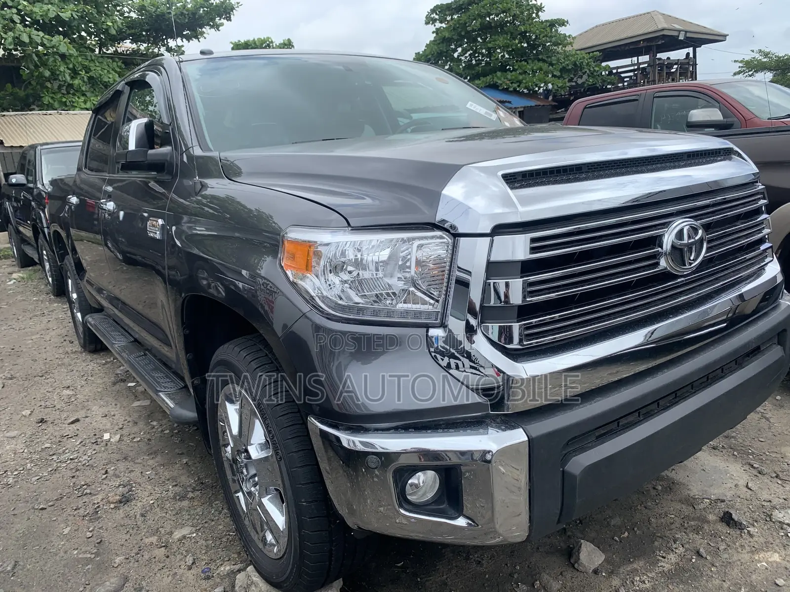 Toyota Tundra 2017 Gray
