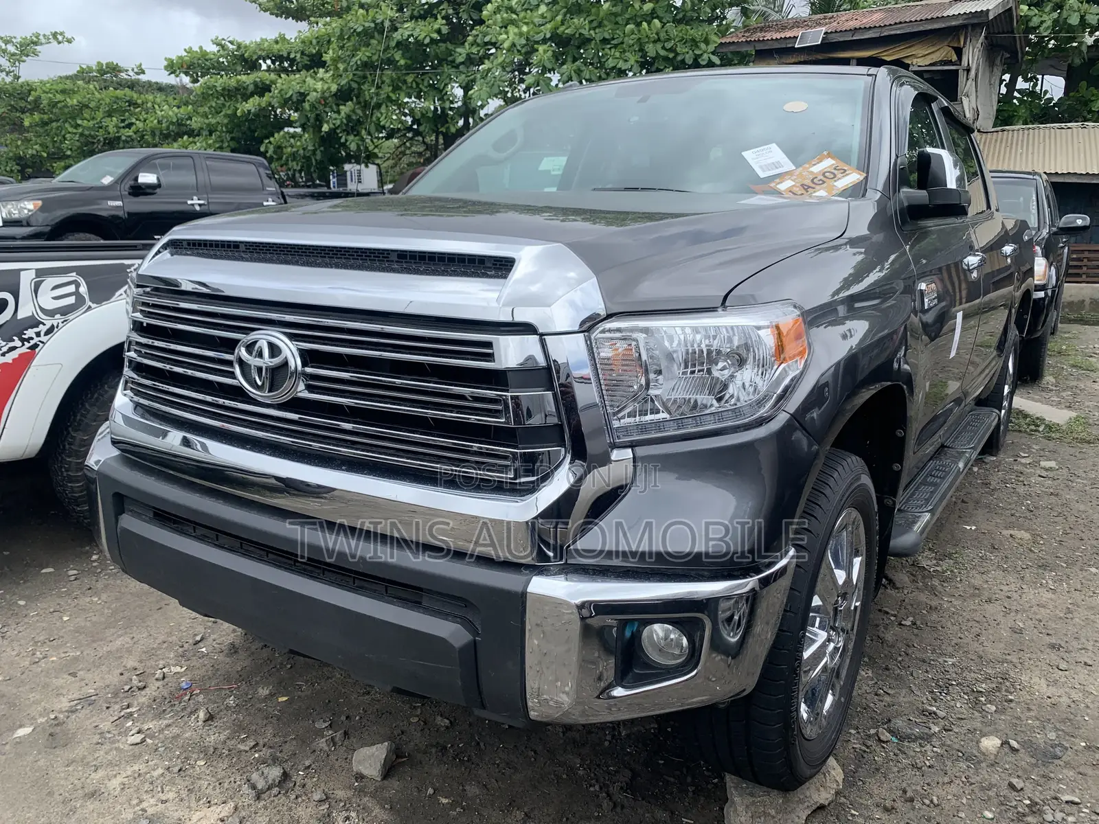 Toyota Tundra 2017 Gray