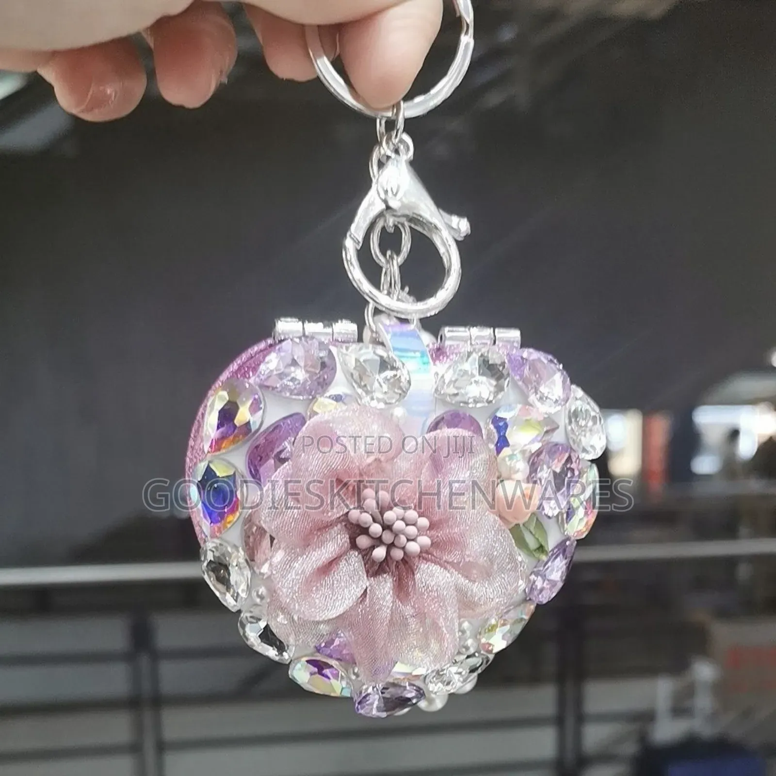 2in 1 Key Chain/ Key Holder With Mirror