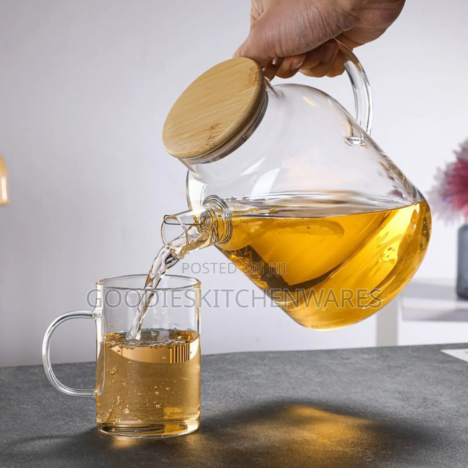 Tea Cup Transparent With 6 Cups and Wooden Cup Stand