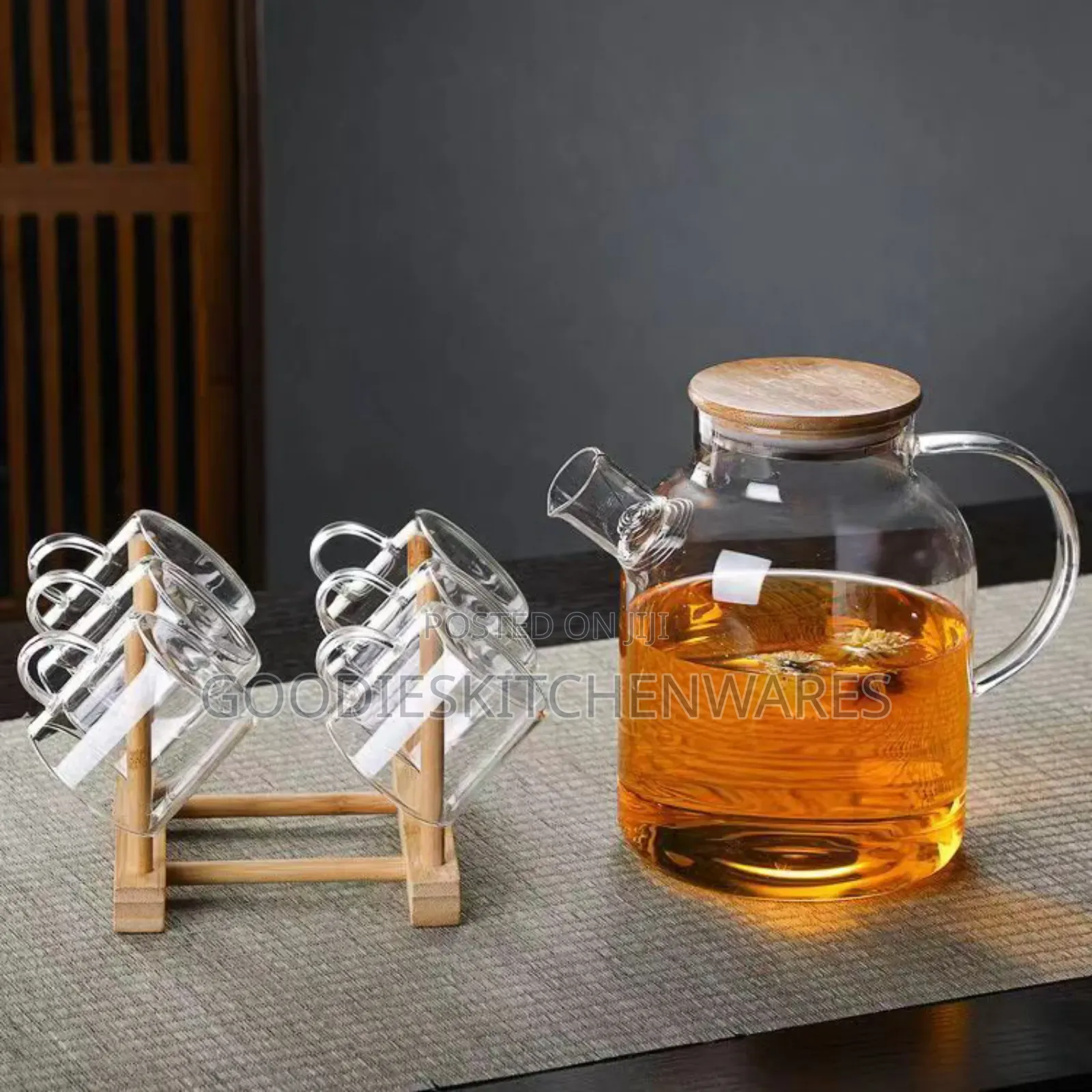 Tea Cup Transparent With 6 Cups and Wooden Cup Stand