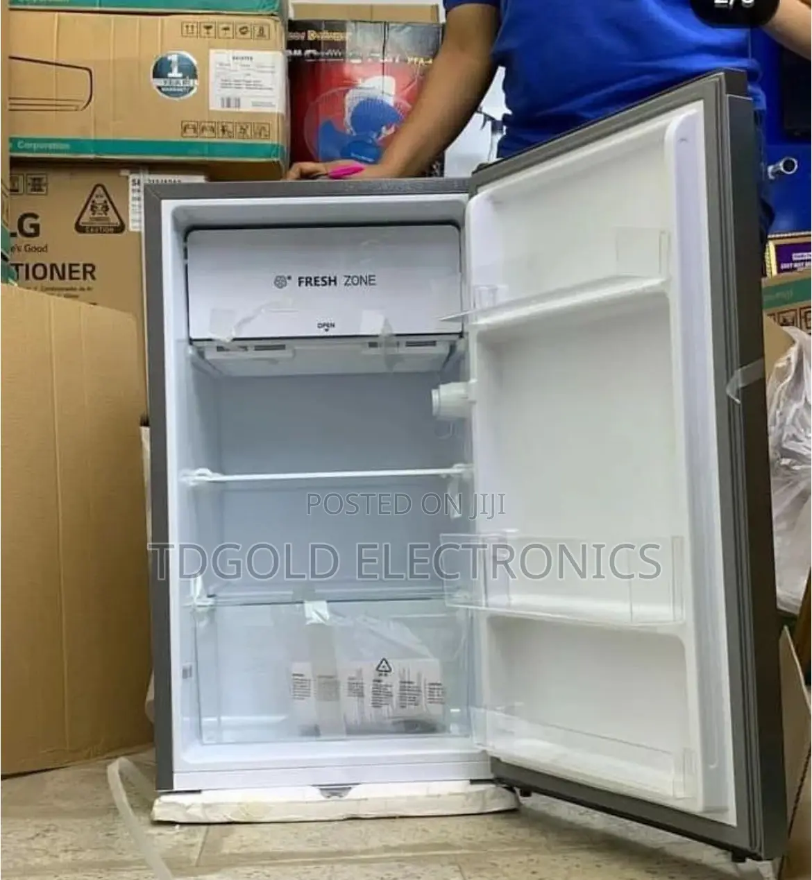 Hisense 121DR 121L Single Door Refrigerator