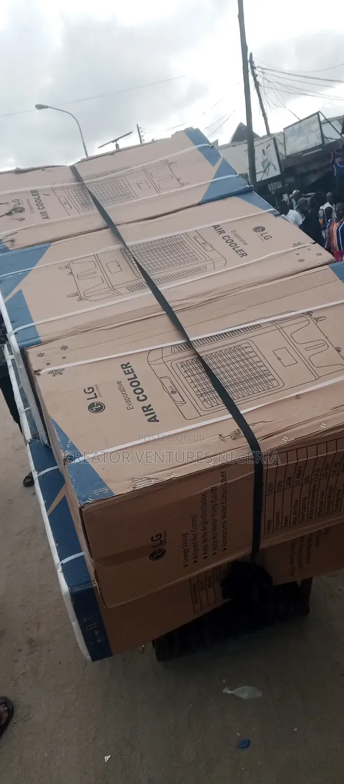 LG Air Cooler Moblie Floor Standing, 48lrts, Low Voltage.