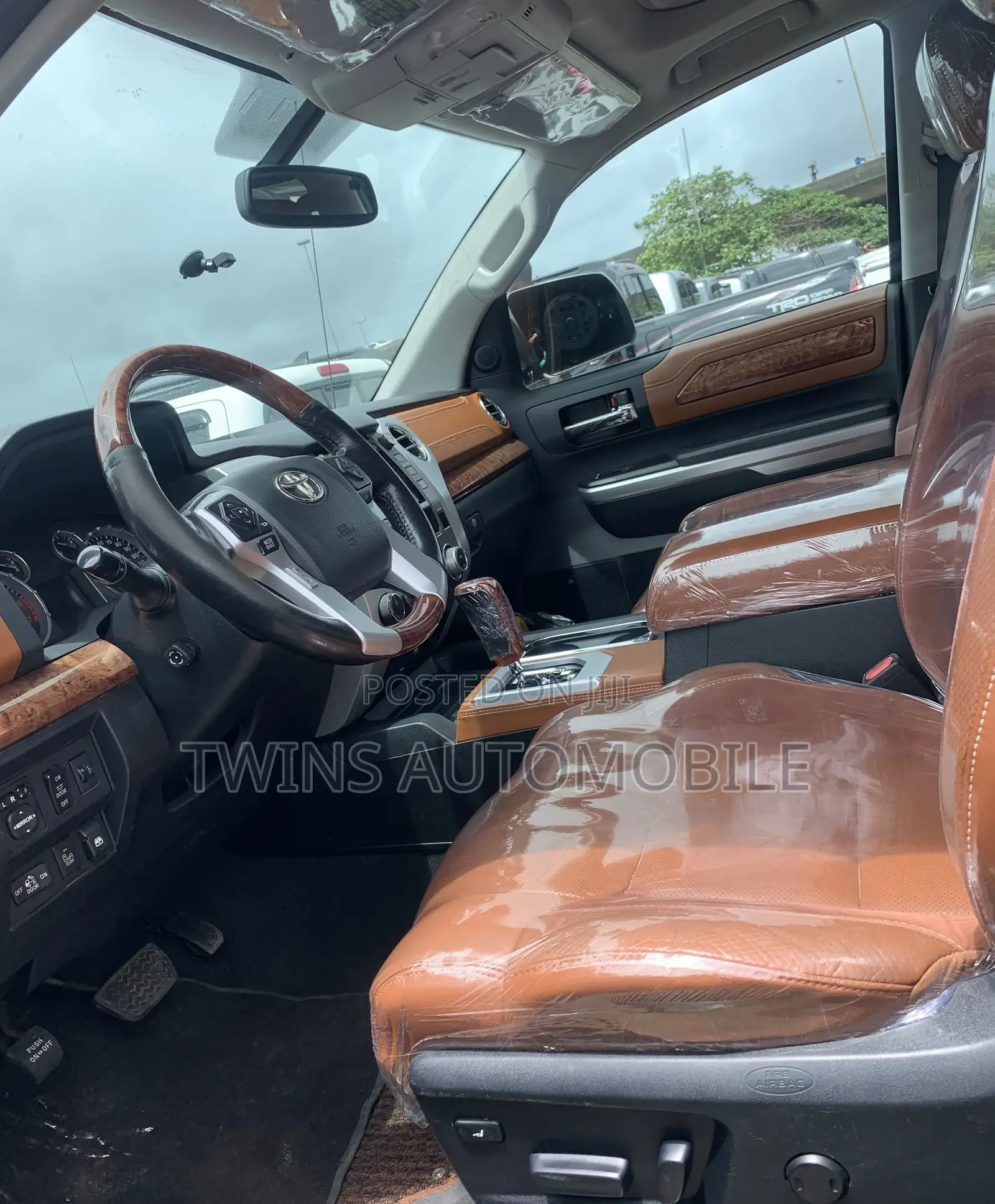 Toyota Tundra 2017 Gray