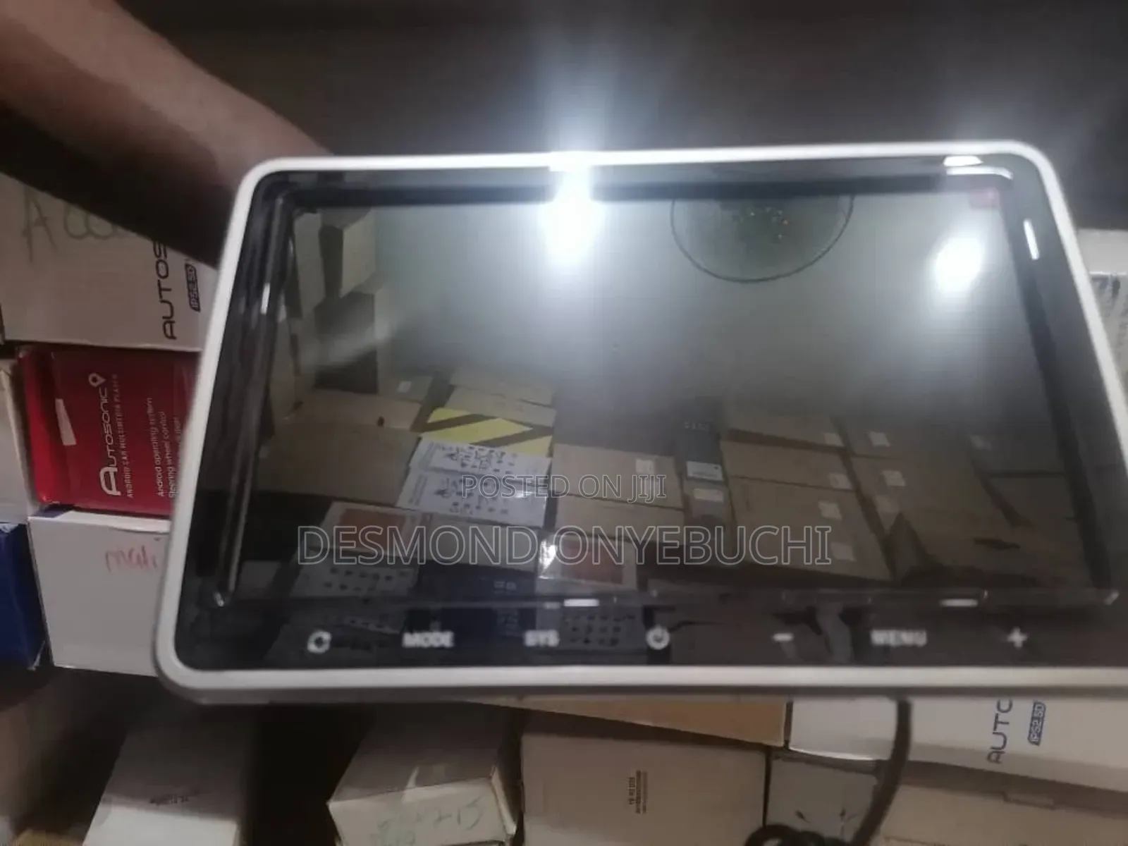 Head Rest DVD Player
