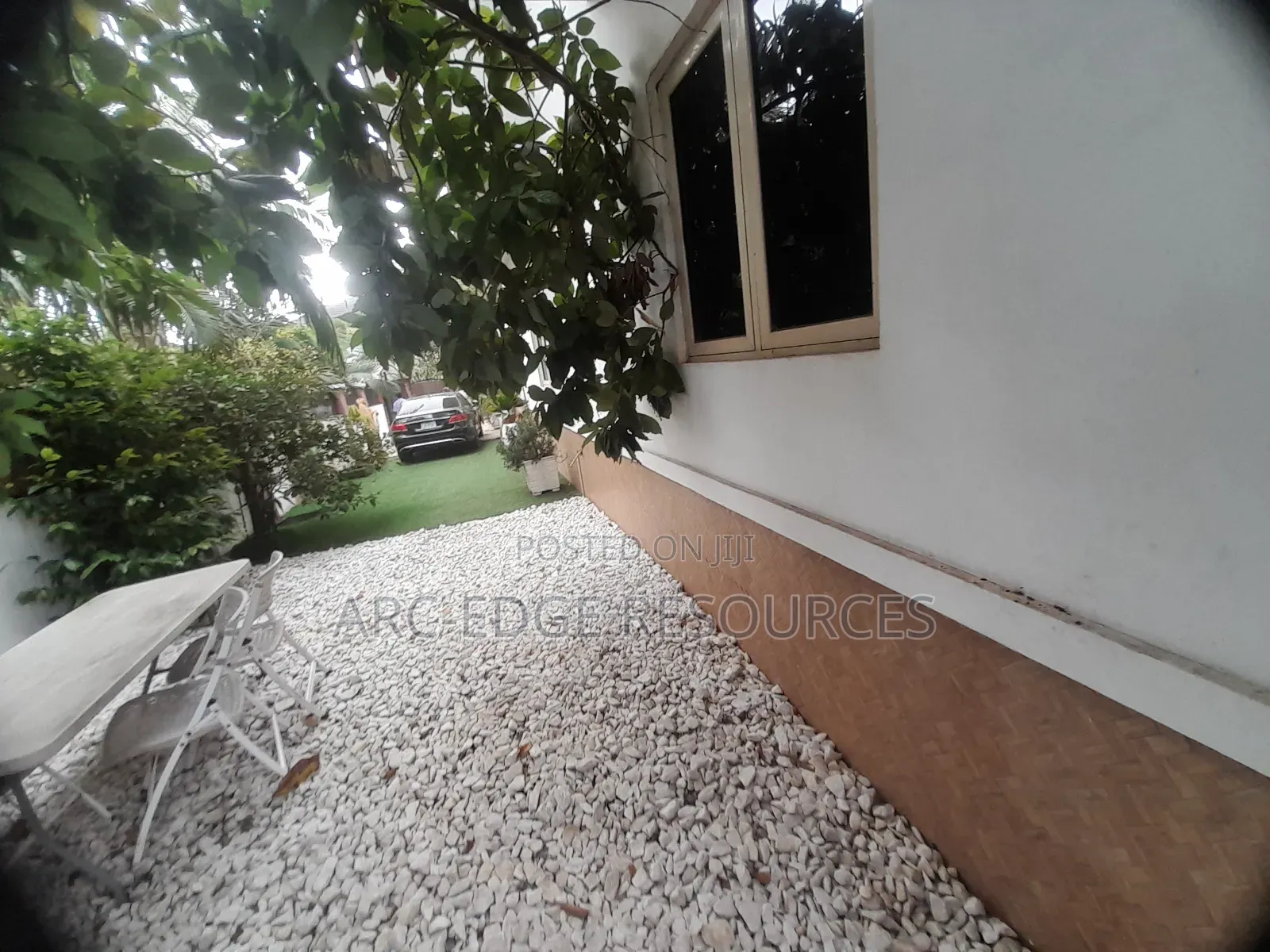 5bdrm Duplex in Amuwo-Odofin for sale