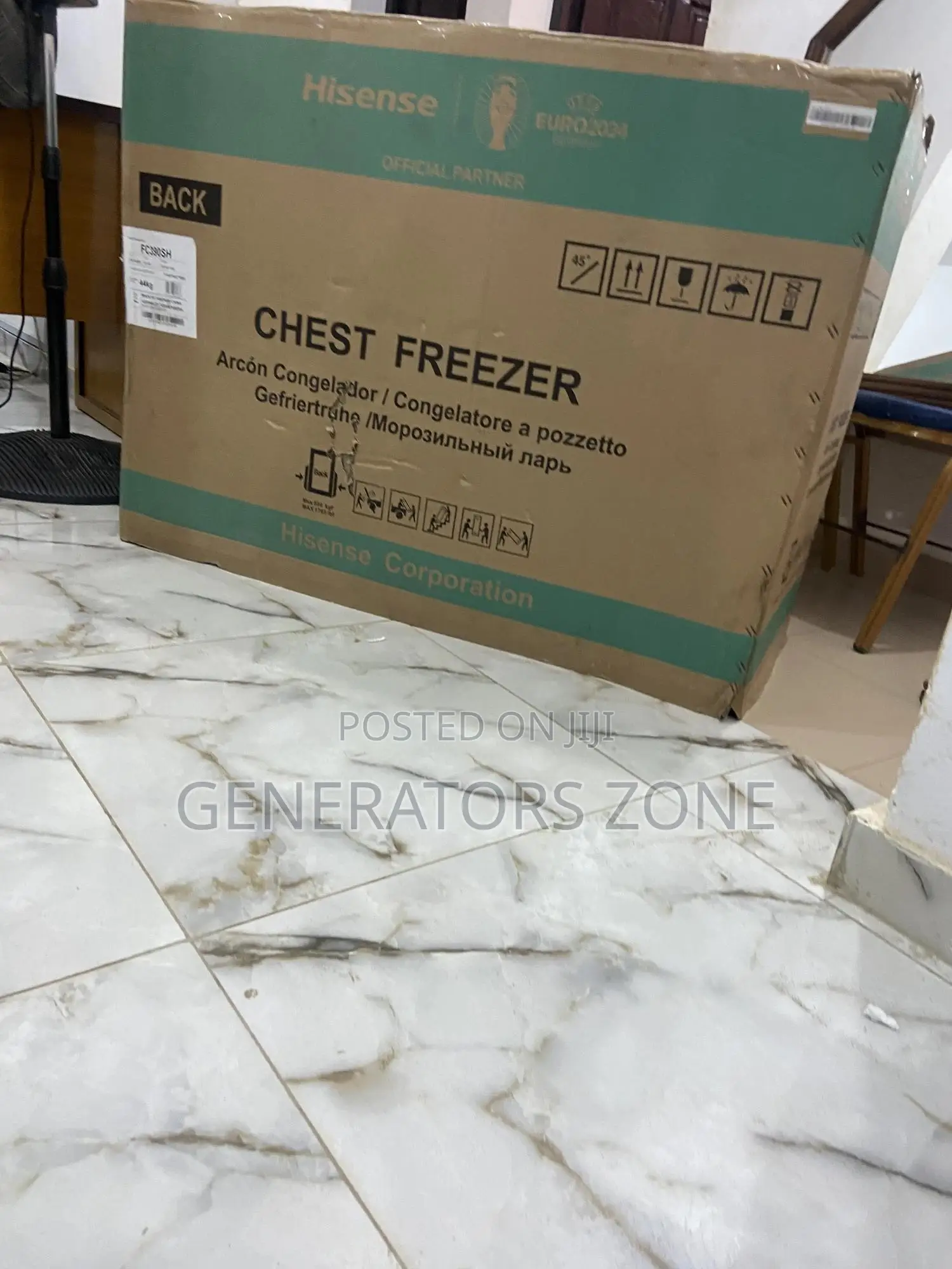 Hisense 300L Chest Freezer {Inner Basket} Fc390sh