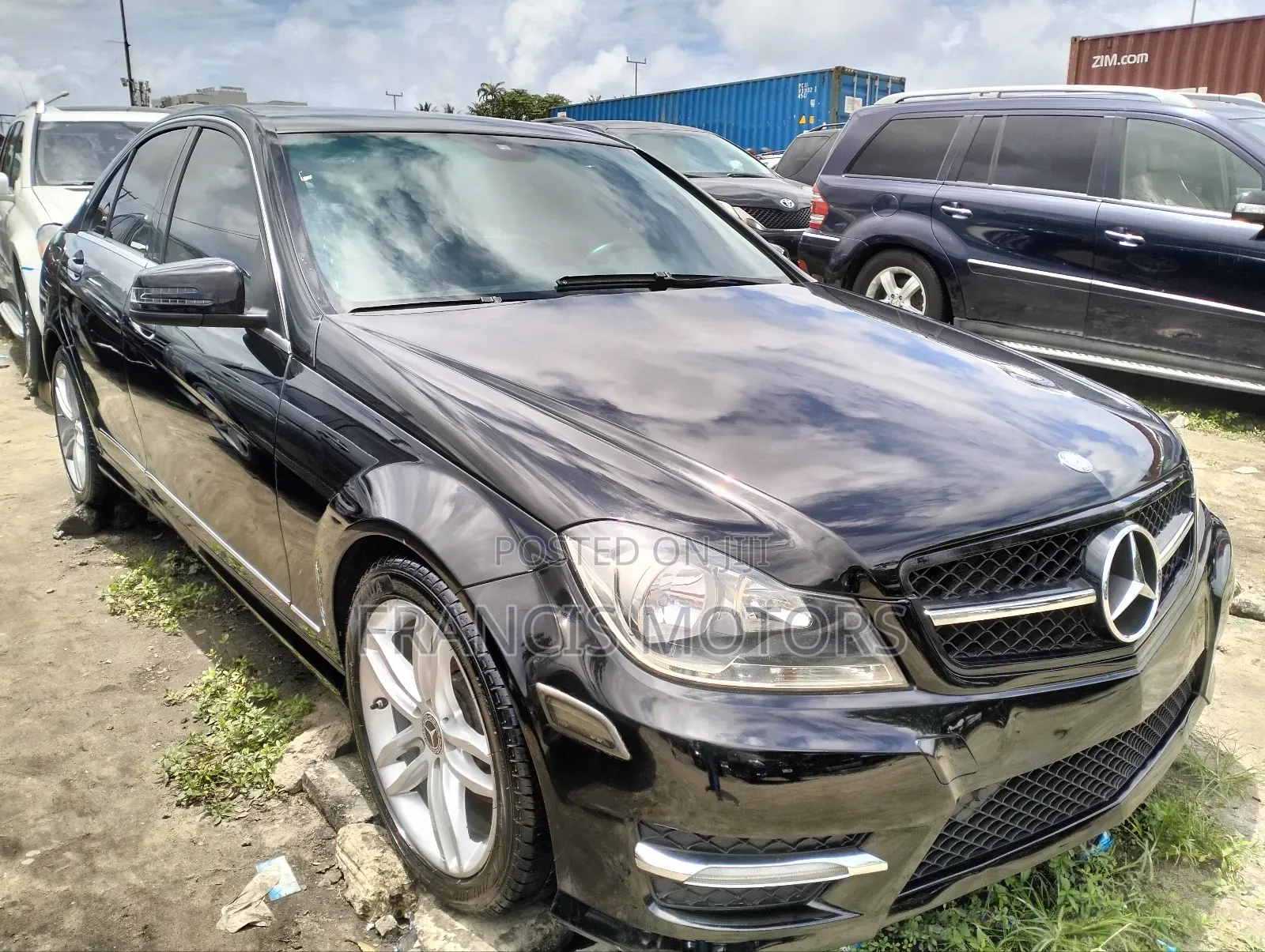 Mercedes-Benz C300 2013 Black