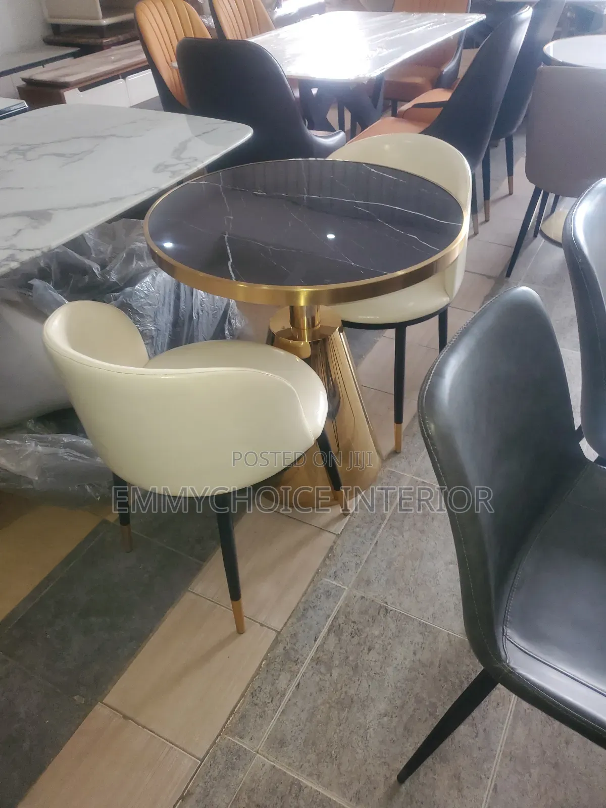 Discussion Table Marble