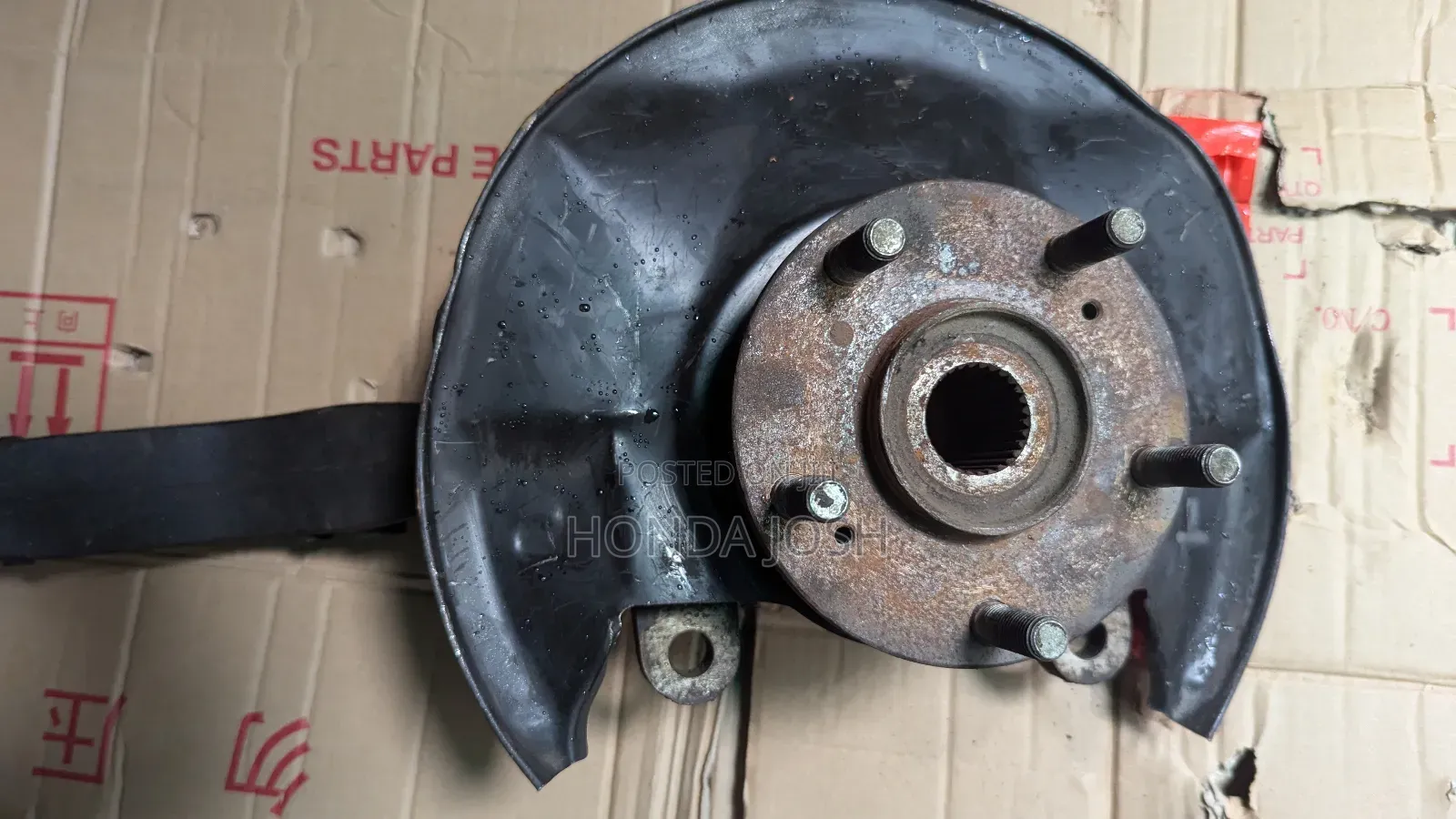 Front Hub 2010-2013 Honda Crosstour