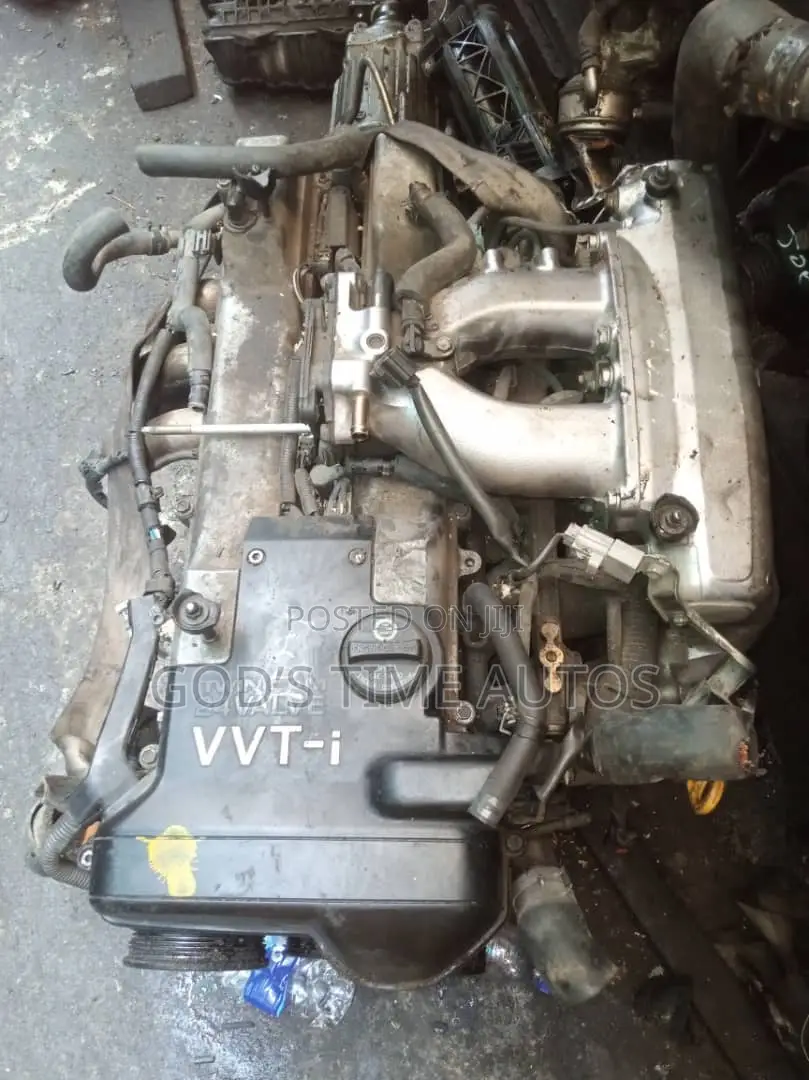 Lexus IS300 Engine 2JZ