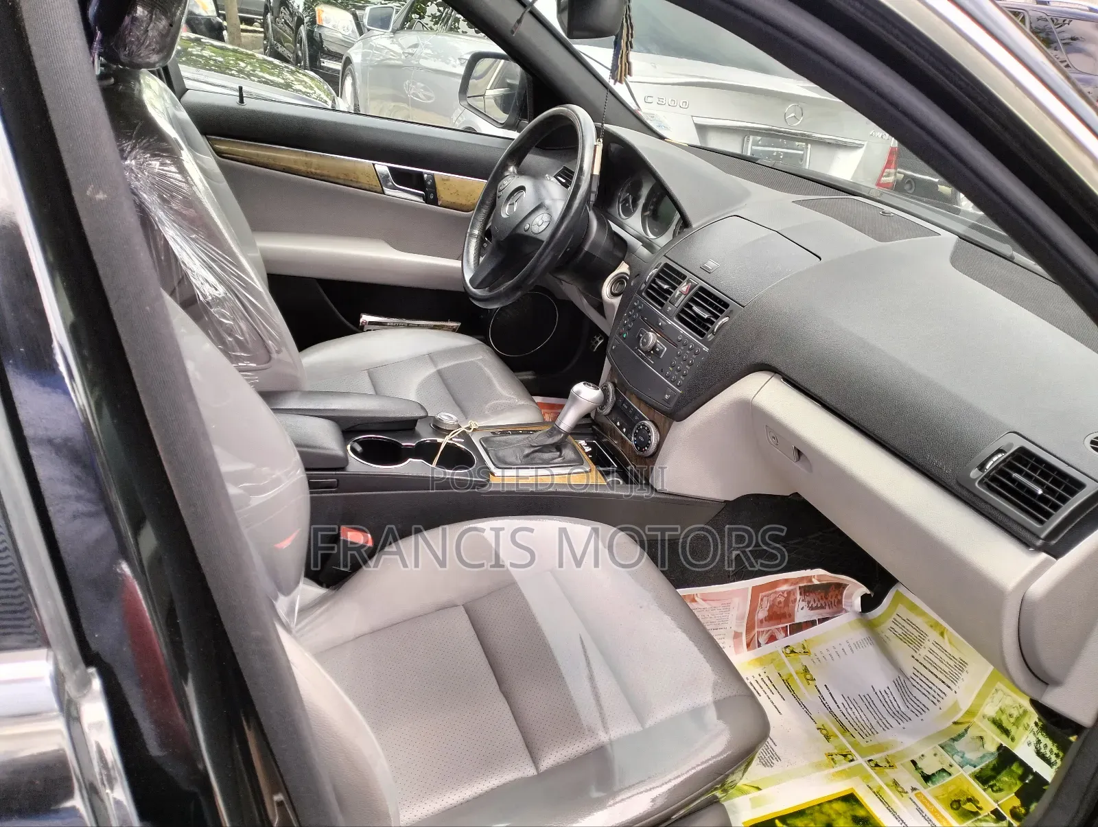 Mercedes-Benz C300 2014 Black
