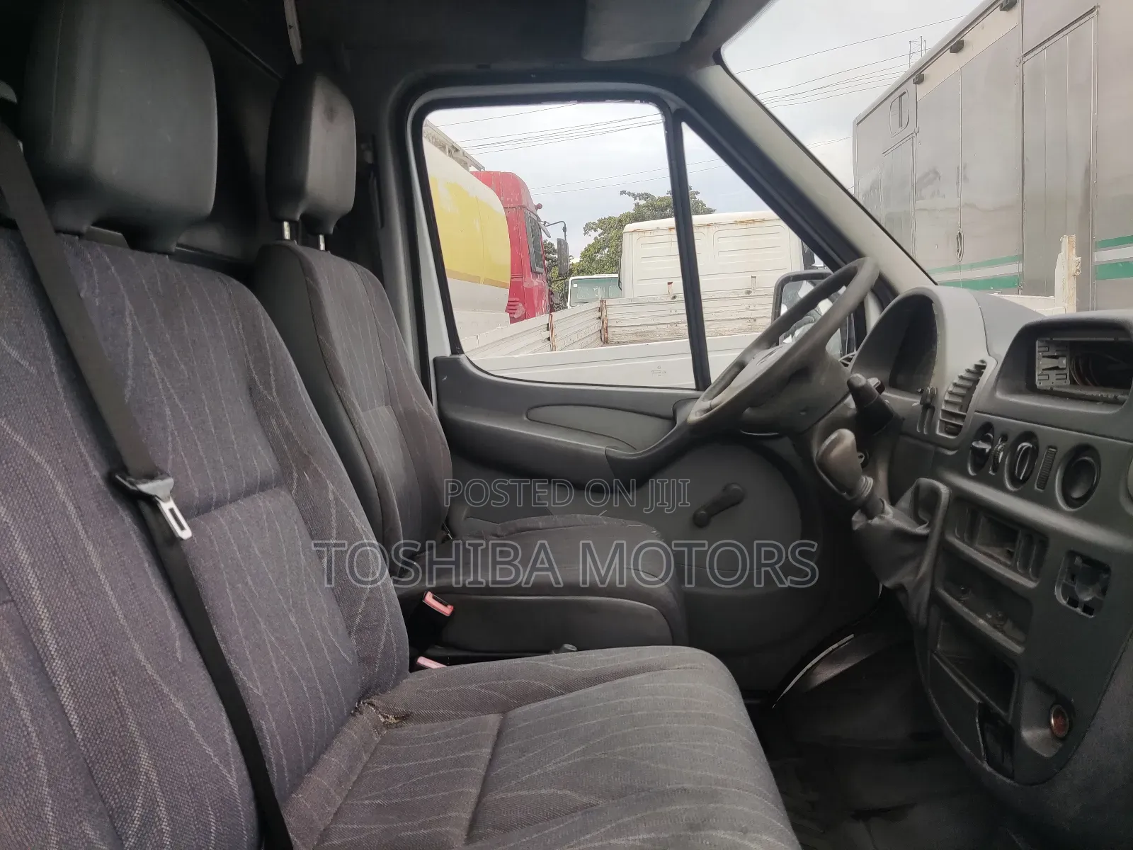 Mercedes-Benz Sprinter 2005 White