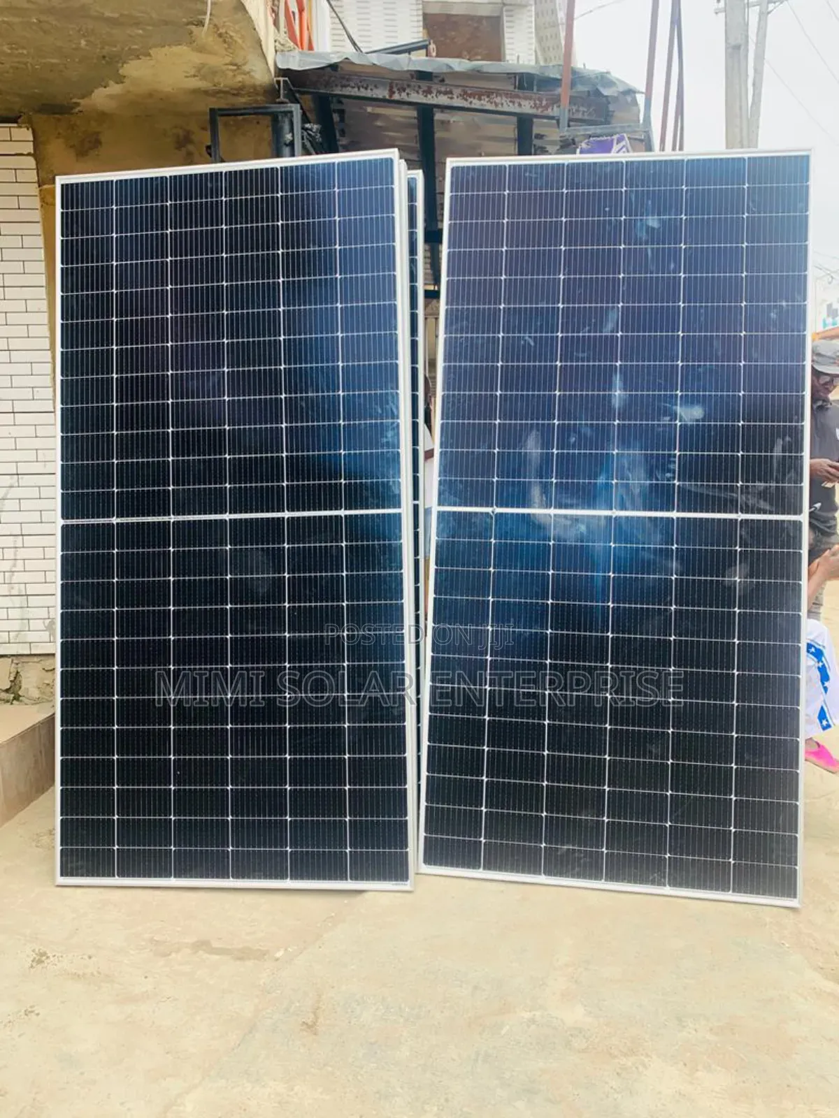 144cells 600watts Jinko Panel