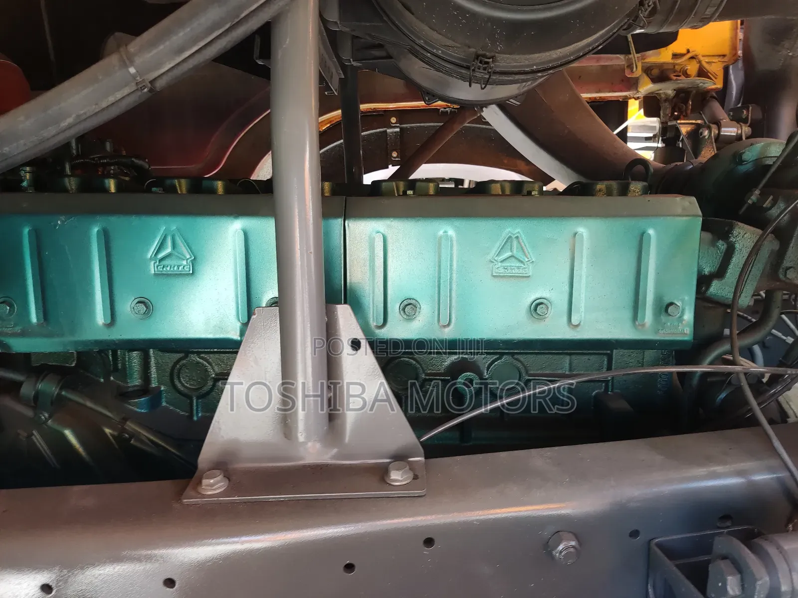 Howo Sinotruk Truck 371 Full Option