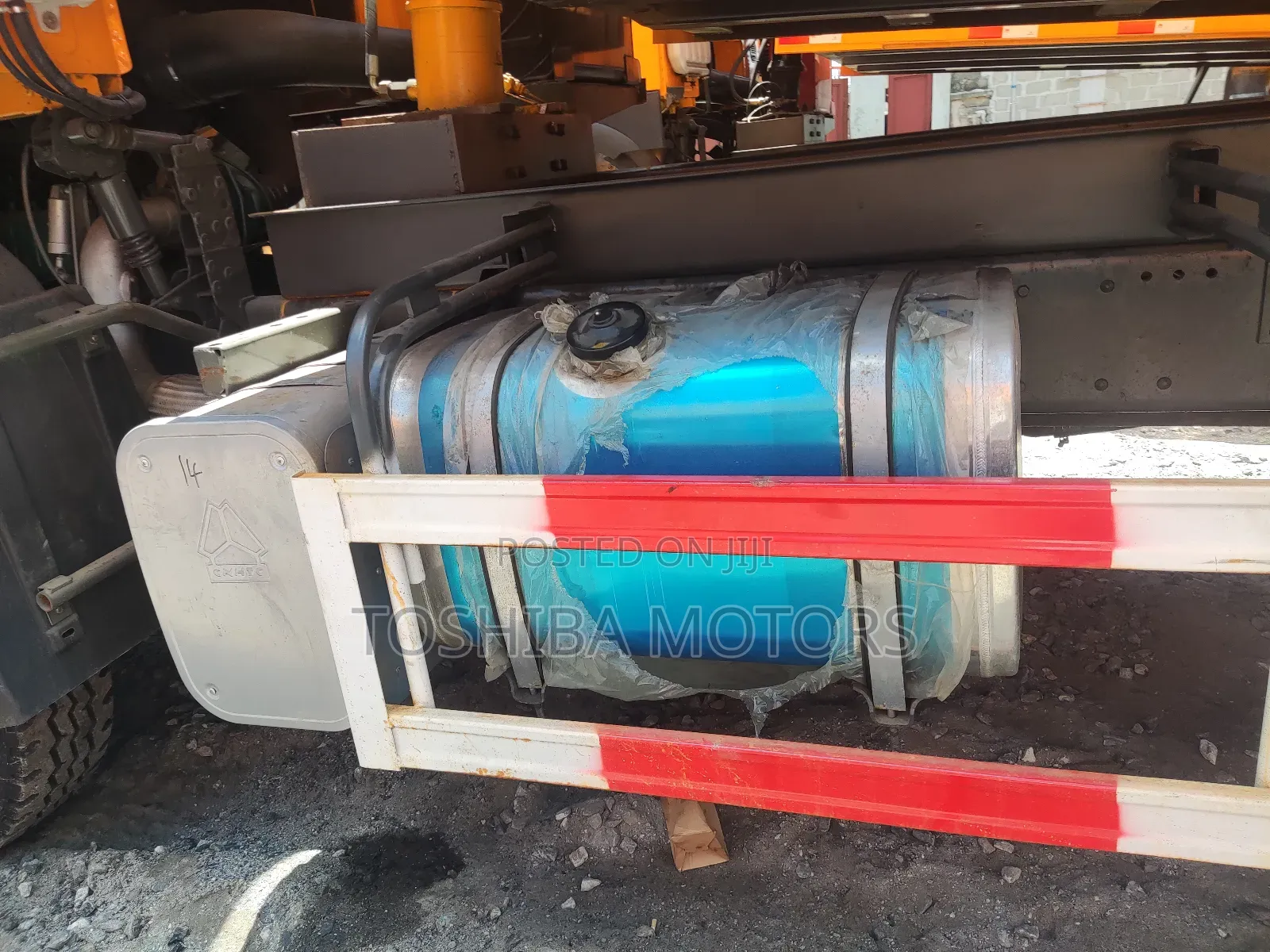 Howo Sinotruk Truck 371 Full Option