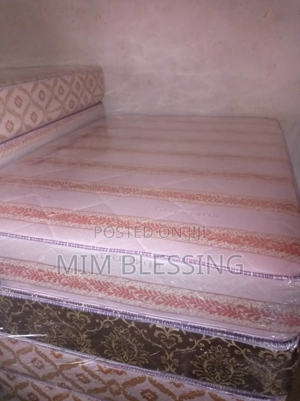 4 and Half by 6ft by 10inches Mattress