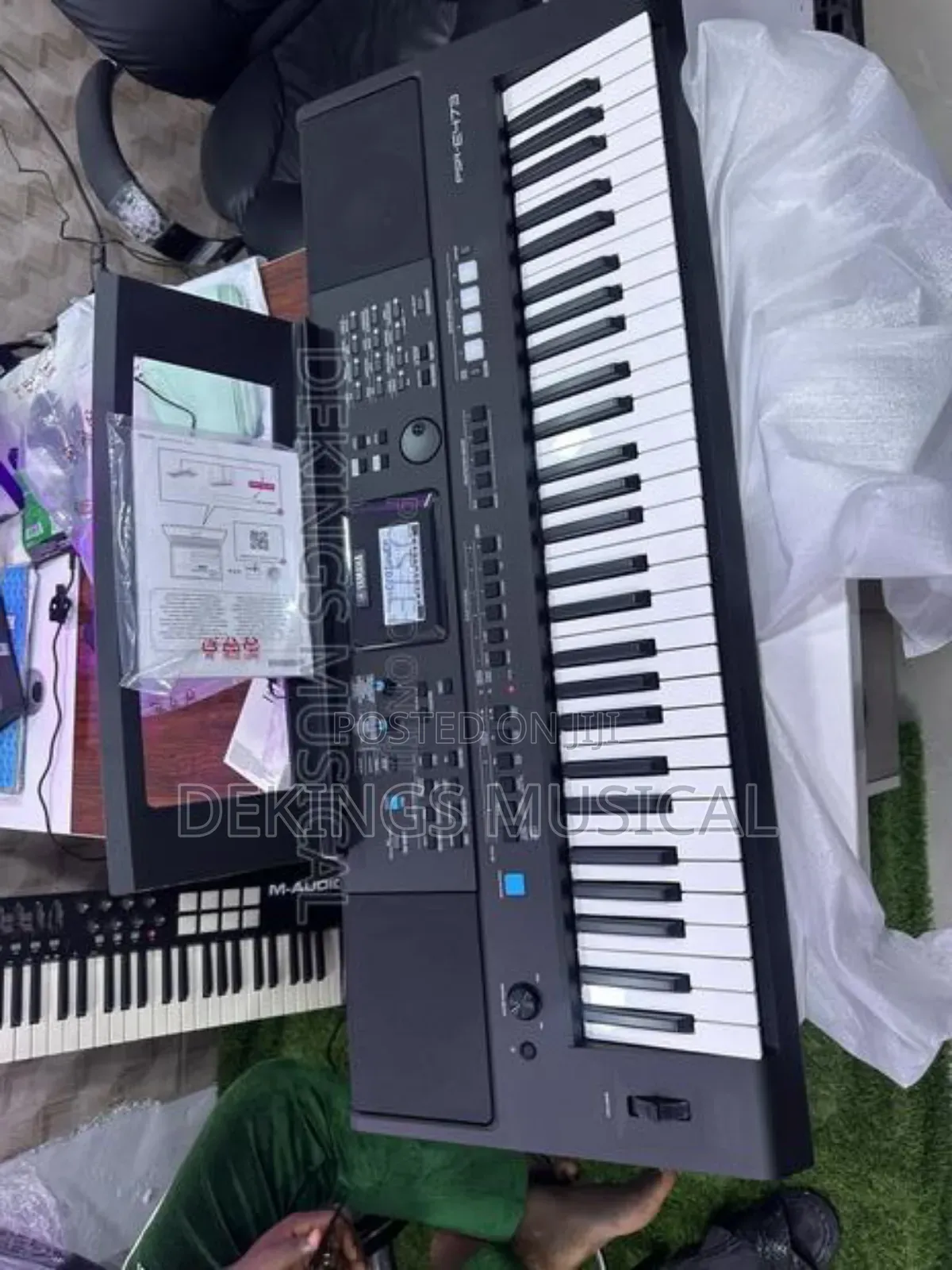 Brand New Yamaha PSR E473 Keyboard