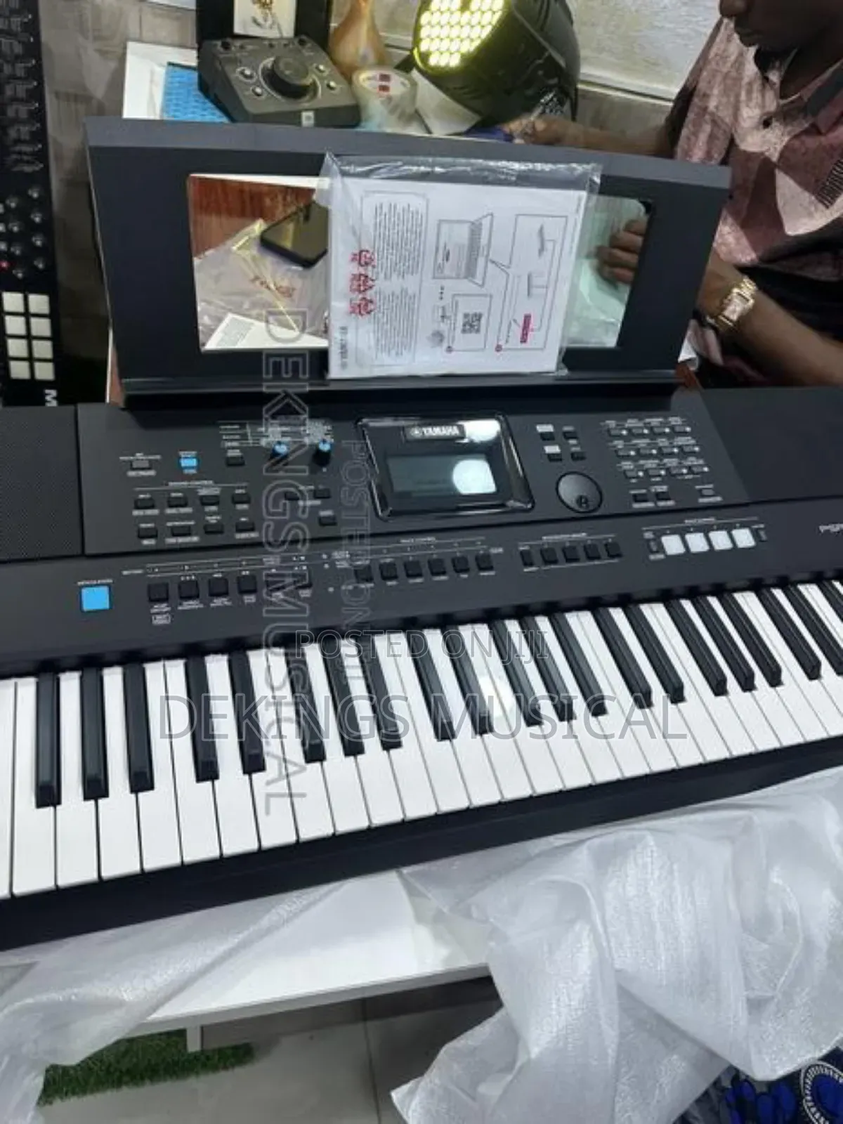 Brand New Yamaha PSR E473 Keyboard