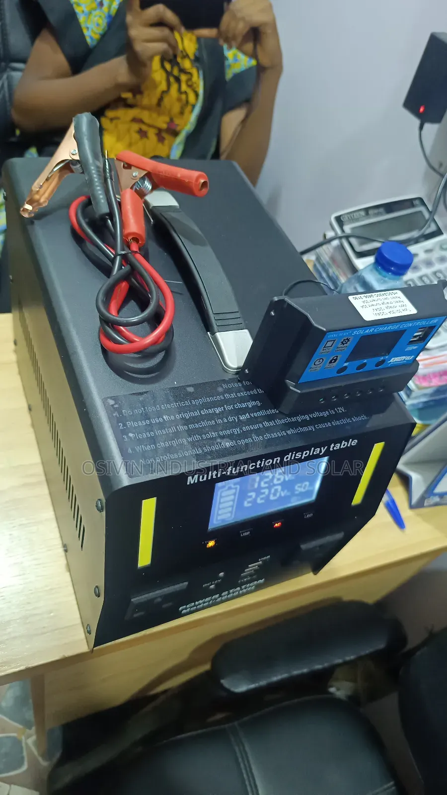 Jordy Ele 2000w Solar Generator With 200w Solar Panels 2pics