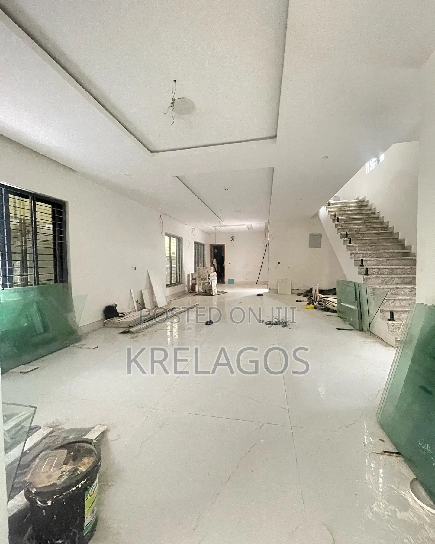 5bdrm Duplex in Lekki Phase 1 for sale