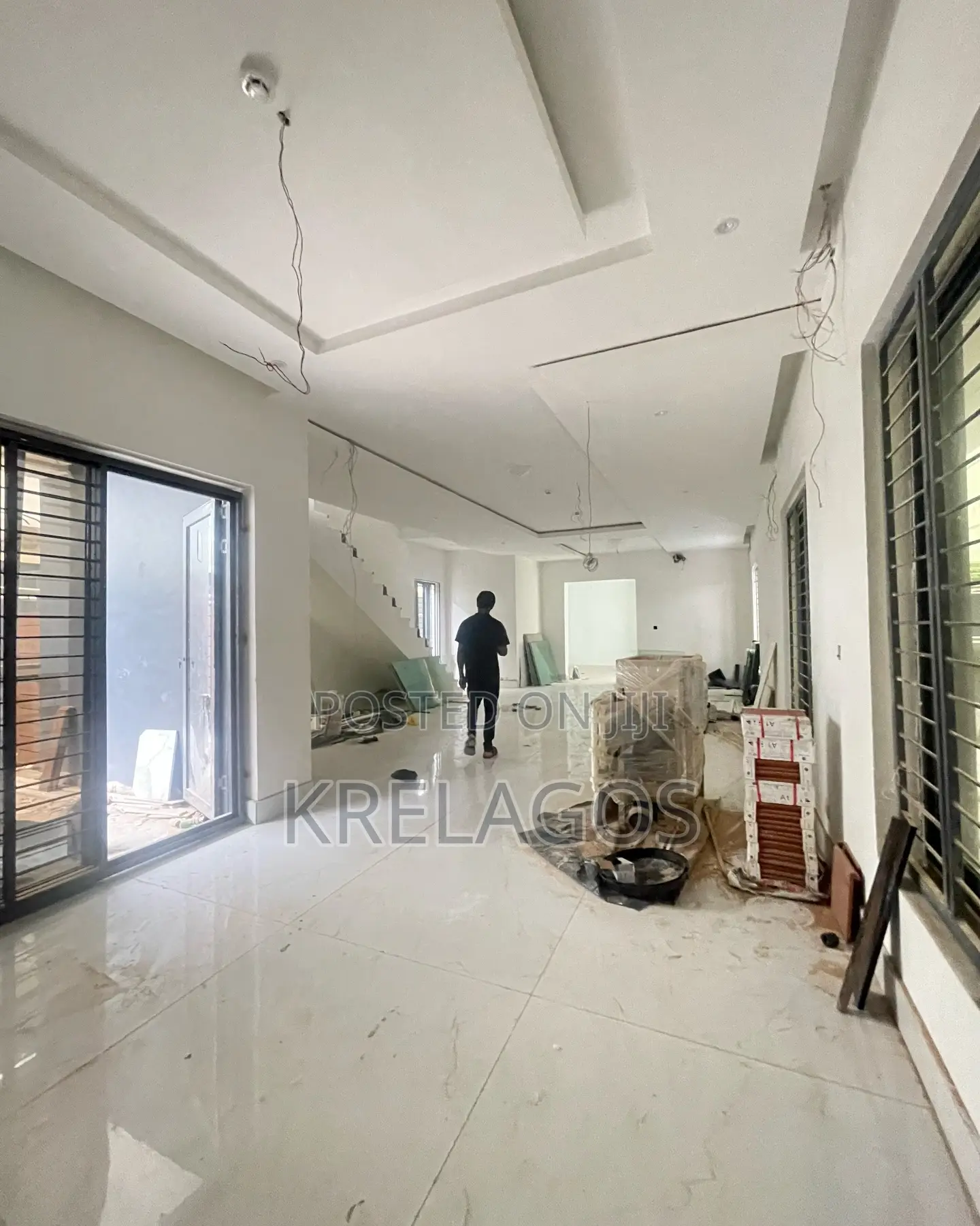 5bdrm Duplex in Lekki Phase 1 for sale
