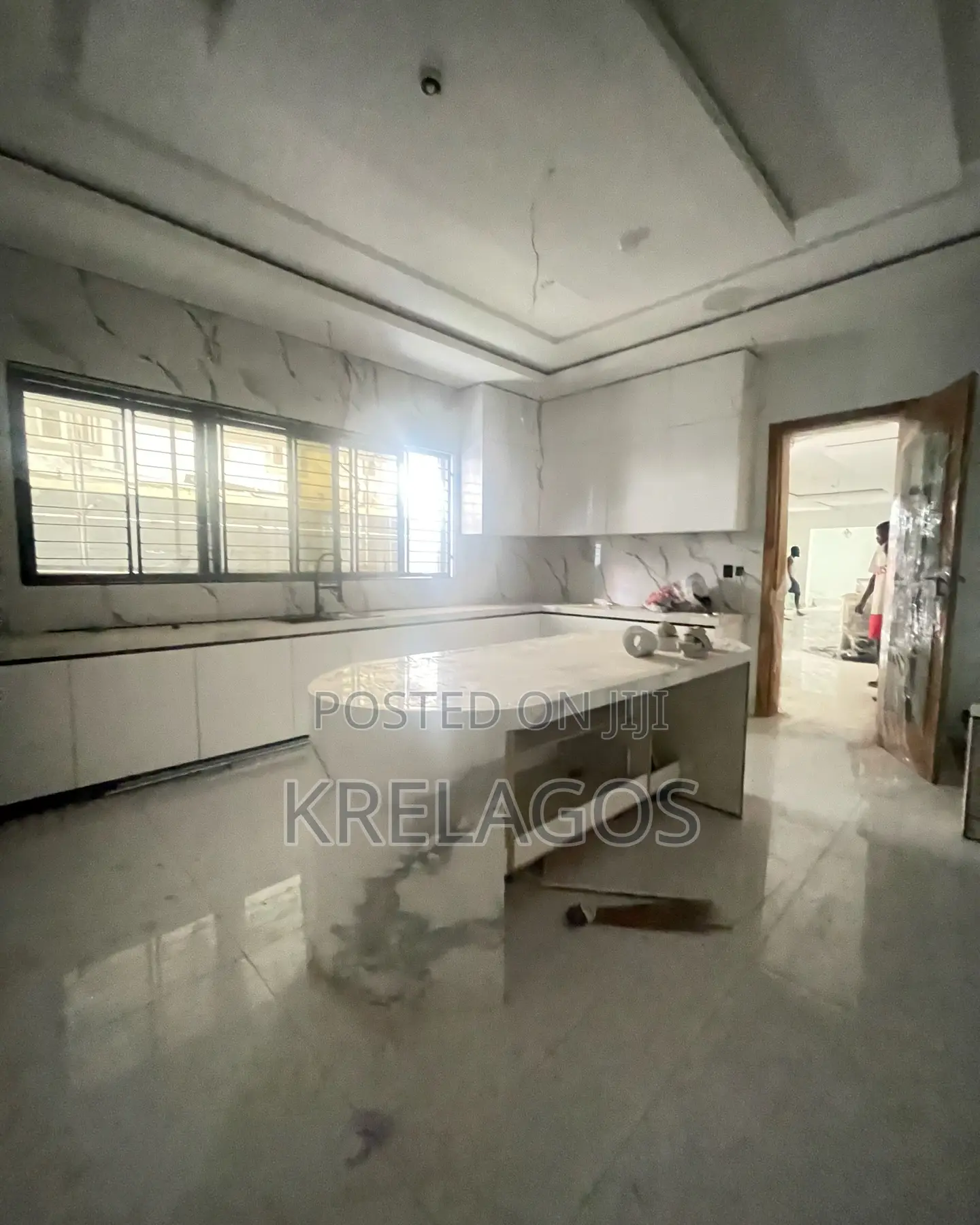 5bdrm Duplex in Lekki Phase 1 for sale