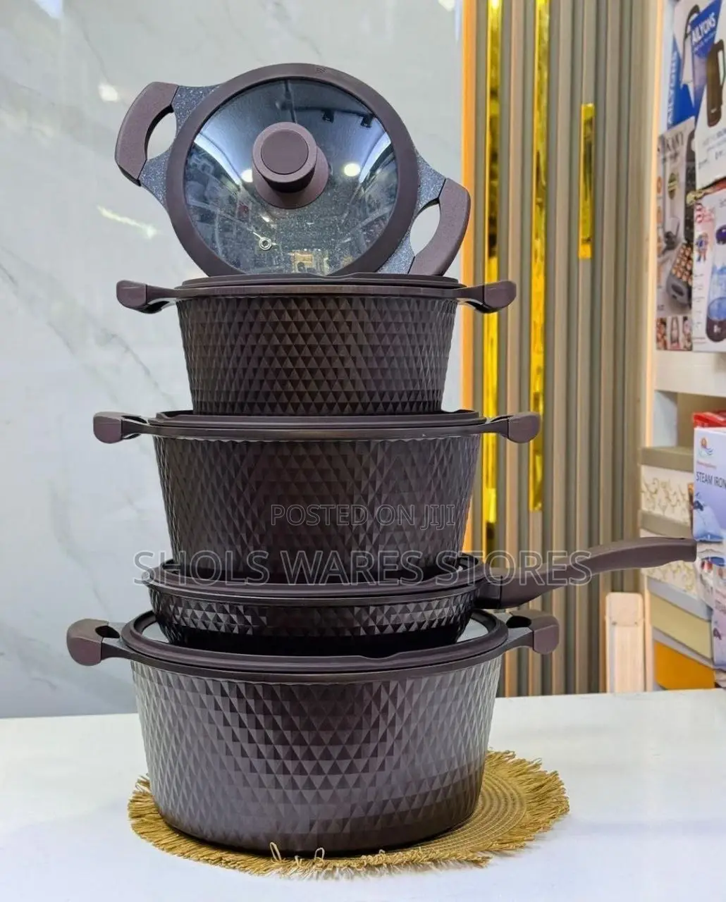 10 Pieces Elegant Set of Pots