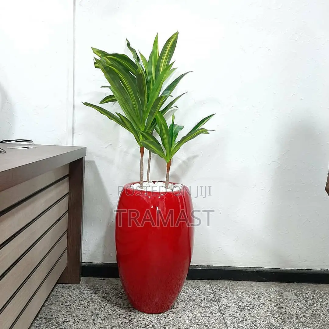 160cm Artificial Dracaena Potted Plants With Fiberglass Pot
