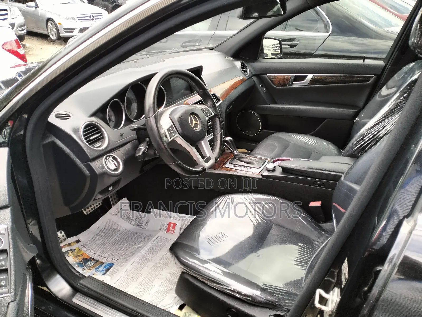 Mercedes-Benz C300 2014 Black