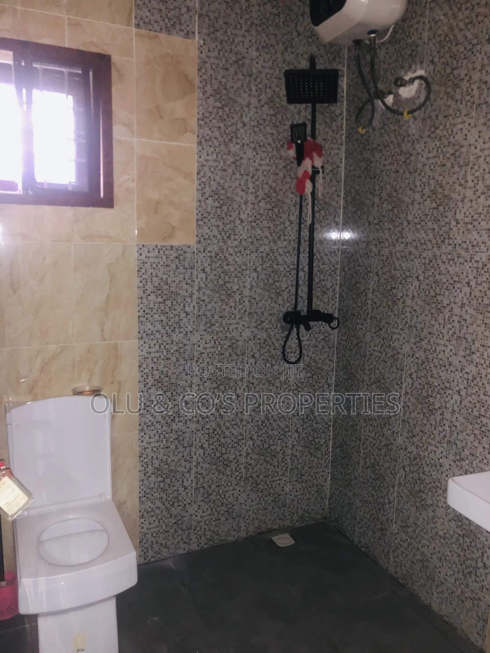 2bdrm Block of Flats in Nut Estate, Lugbe District for rent
