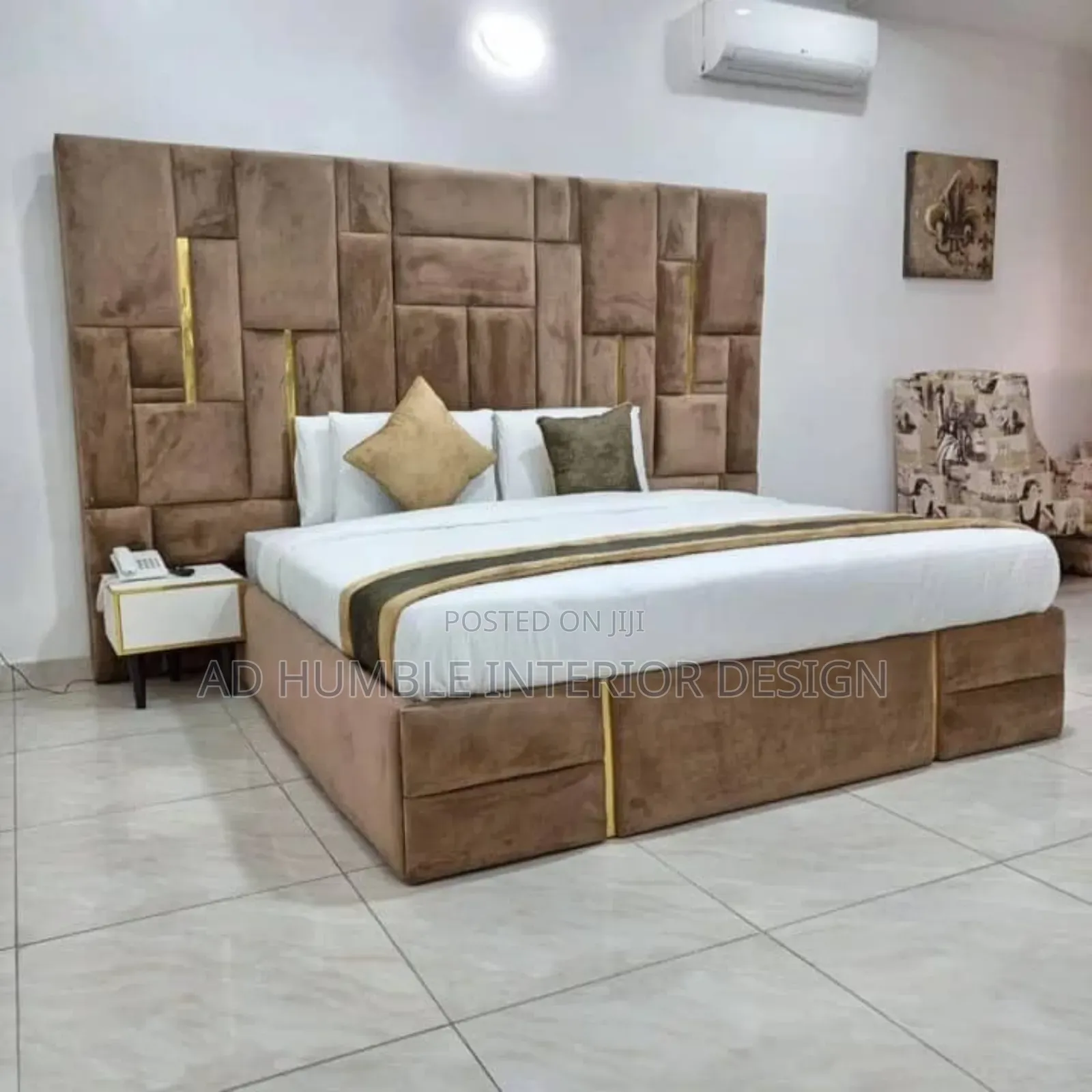 Wall _Wall to Bedframe