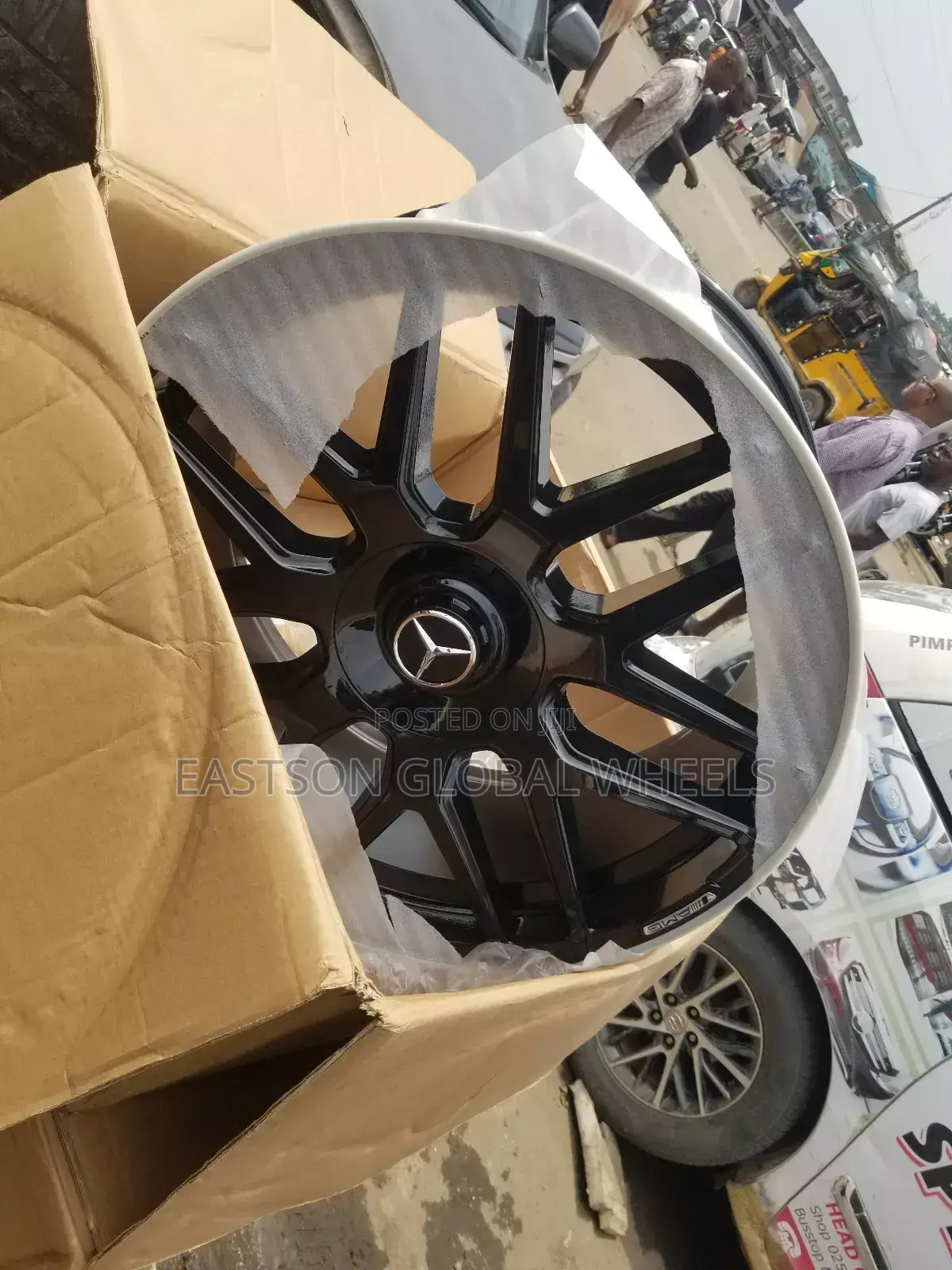 22 Inches Brand New Mercedes Benz Amg Alloyed Rim