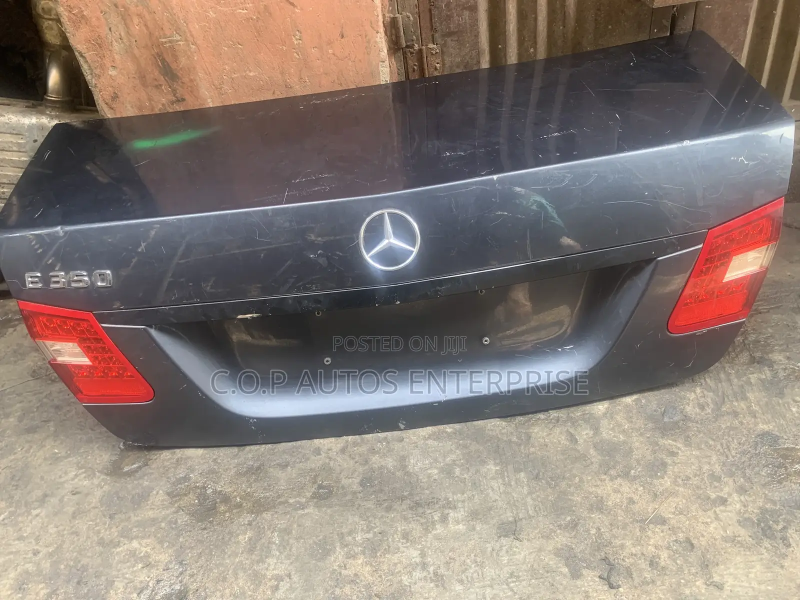 Back Boot With Light for Mercedes Benz E350 (W211) 2010-2014