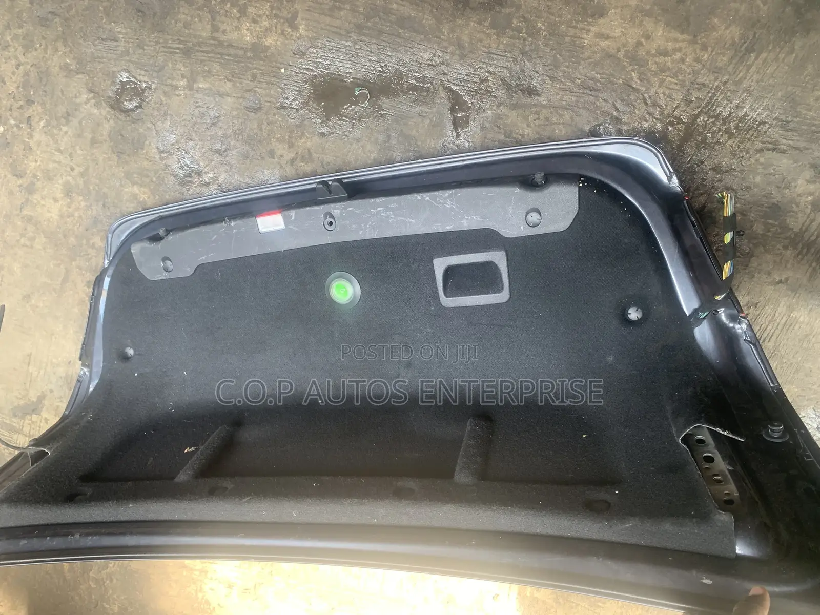 Back Boot With Light for Mercedes Benz E350 (W211) 2010-2014