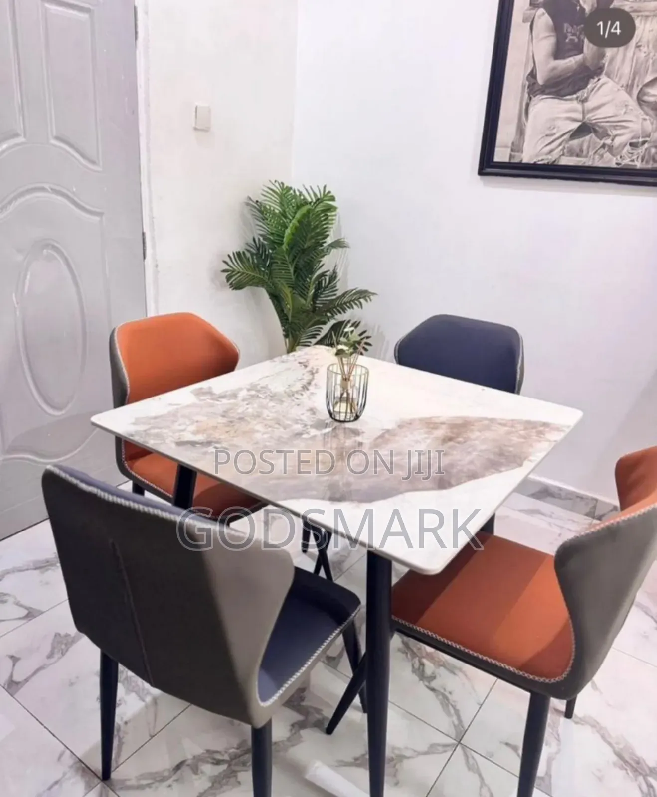 4 Seater Dining Set With Marble Top.